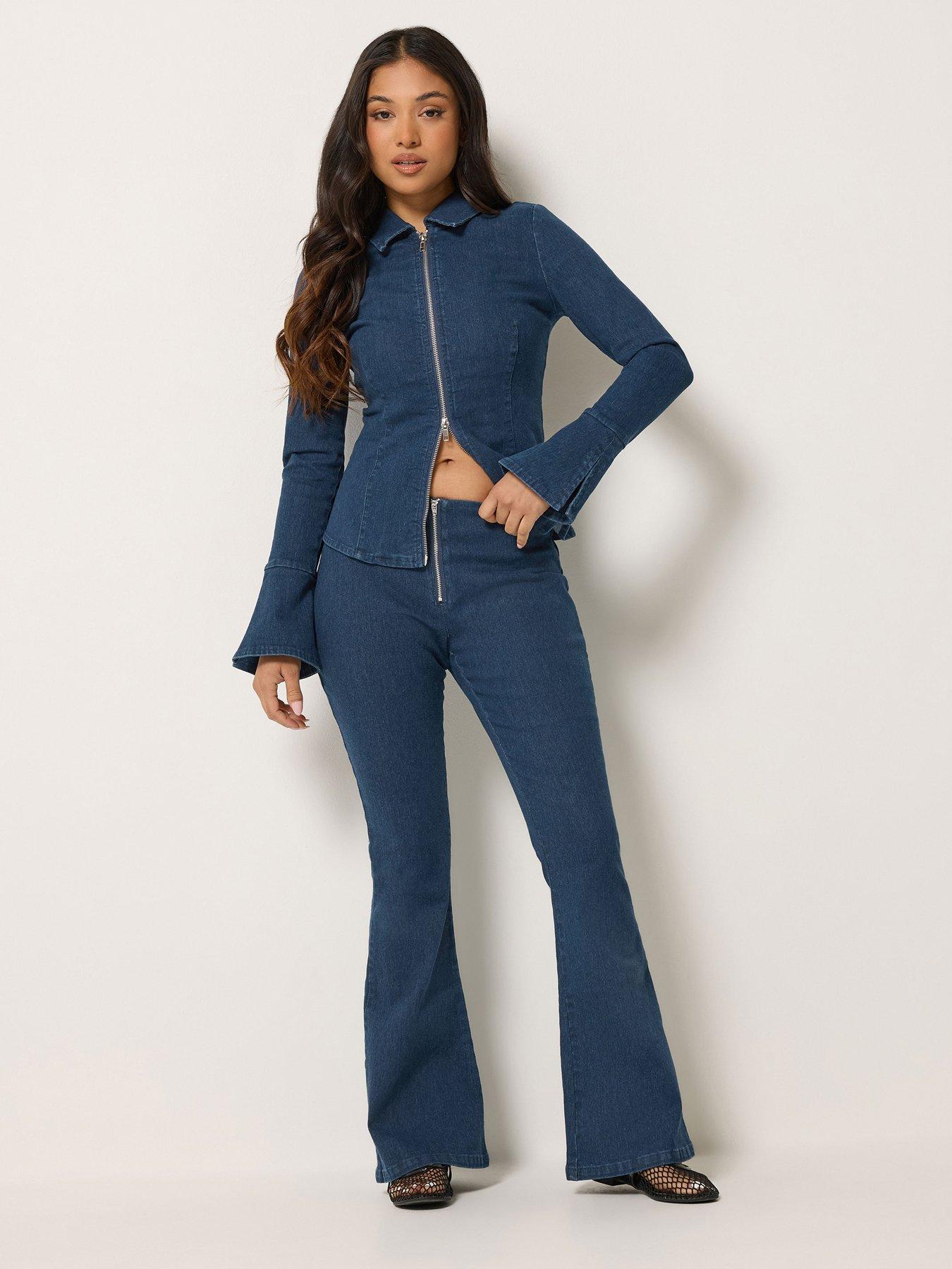 Image 3 of 4 of PixieGirl Petite Zip Front Kick Flare Jeans - Indigo Blue