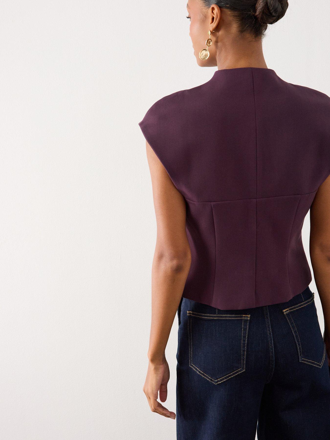 Image 5 of 6 of The Very Collection Tailored Cut Out Detail Top