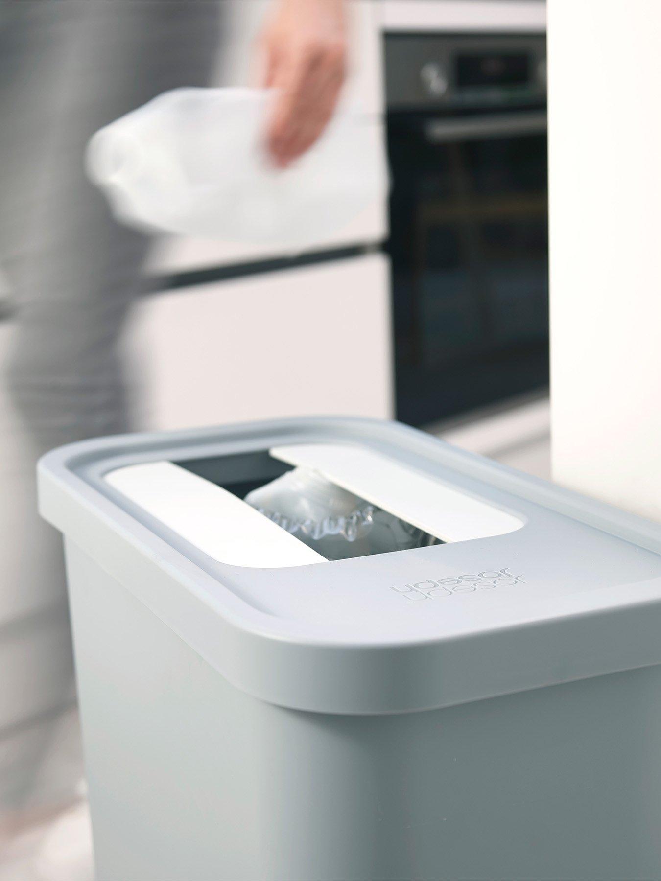 Image 4 of 5 of Joseph Joseph Gorecycle 32-litre Recycling Collector