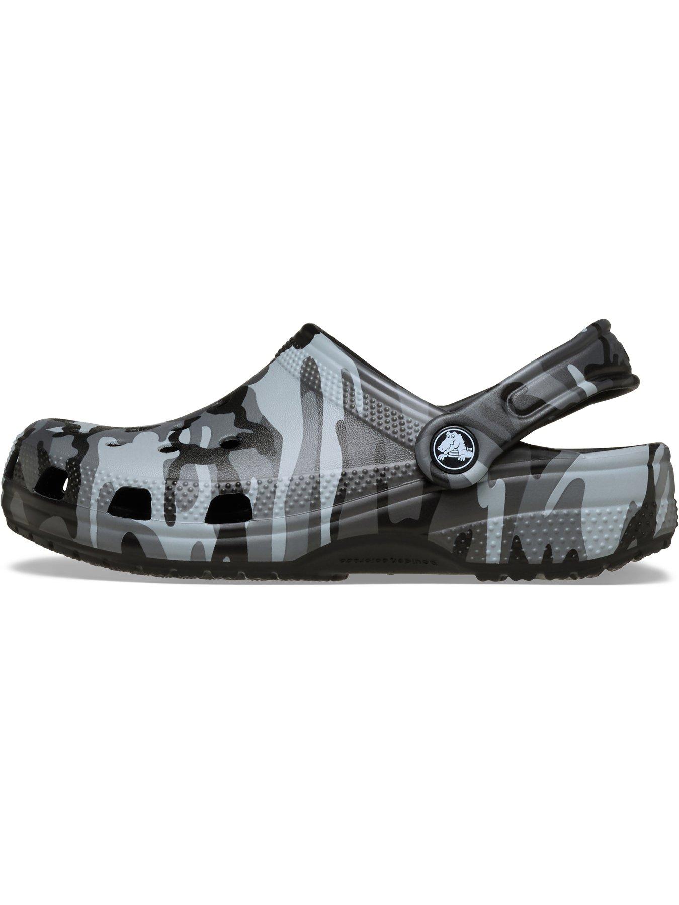 Image 7 of 7 of Crocs Junior Classic Camouflage Clog - Black/slate Grey