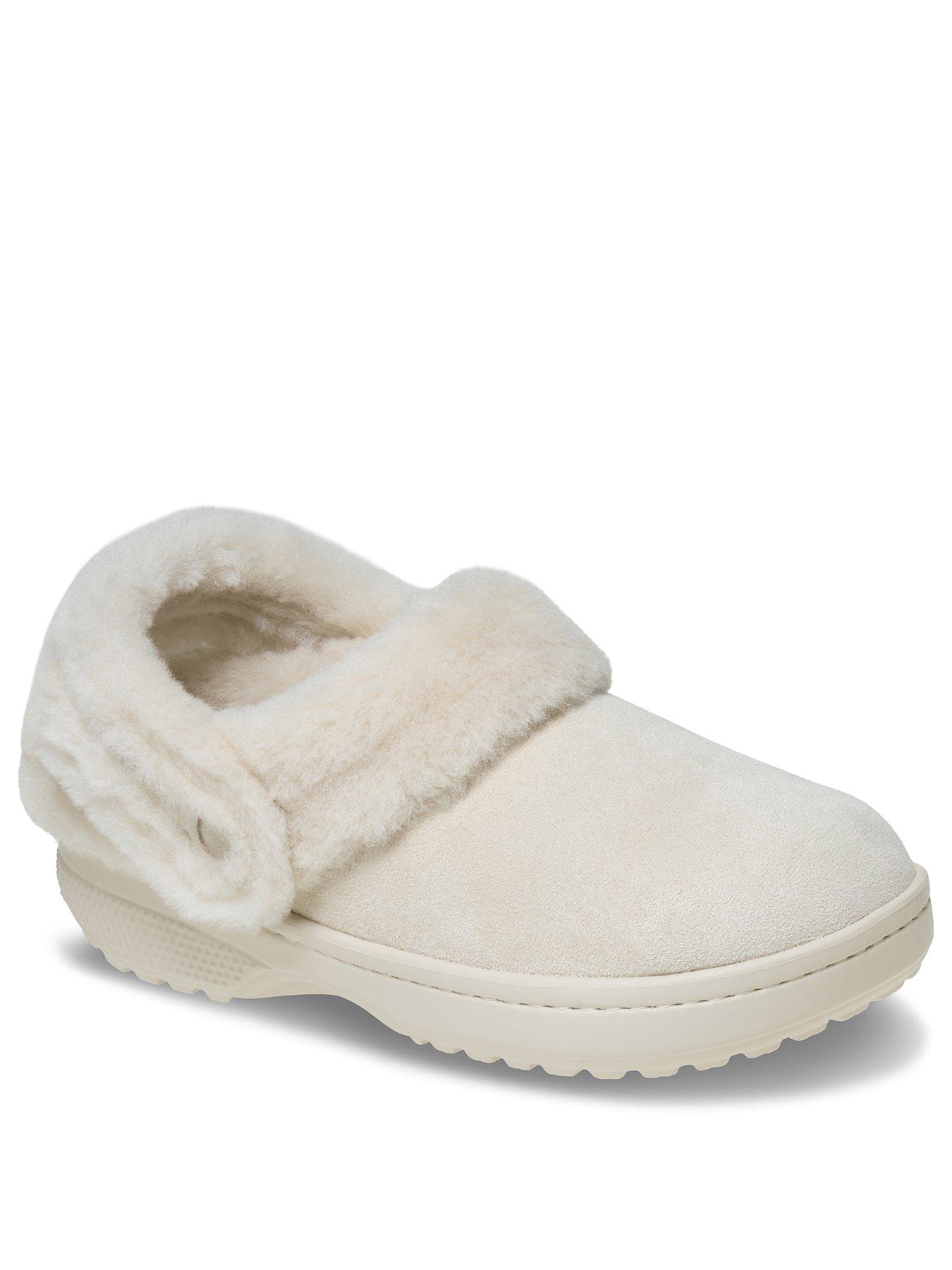 Image 2 of 7 of Crocs Junior classic Unfurgetable Faux Suede Clog - Sandstone