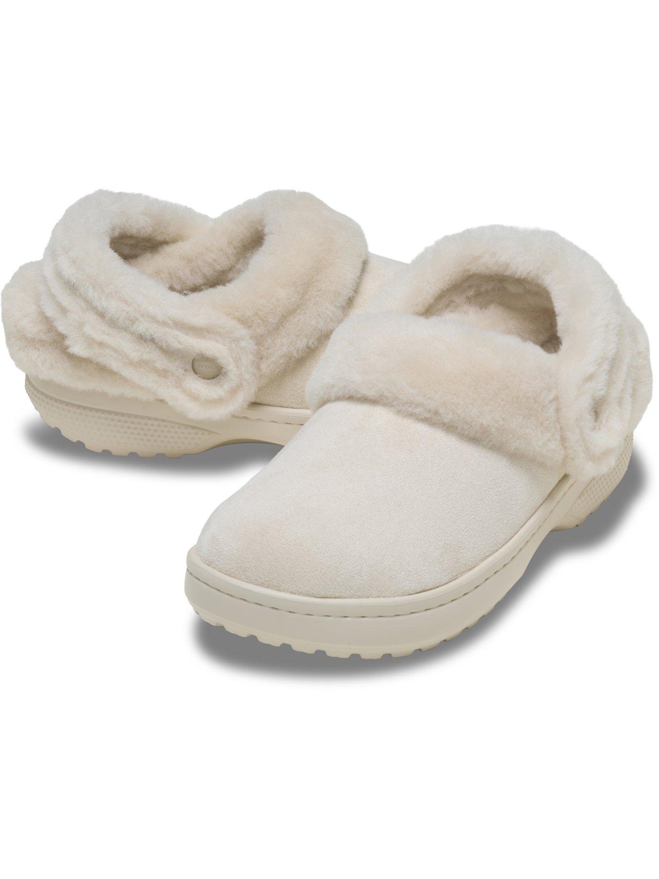 Image 6 of 7 of Crocs Junior classic Unfurgetable Faux Suede Clog - Sandstone