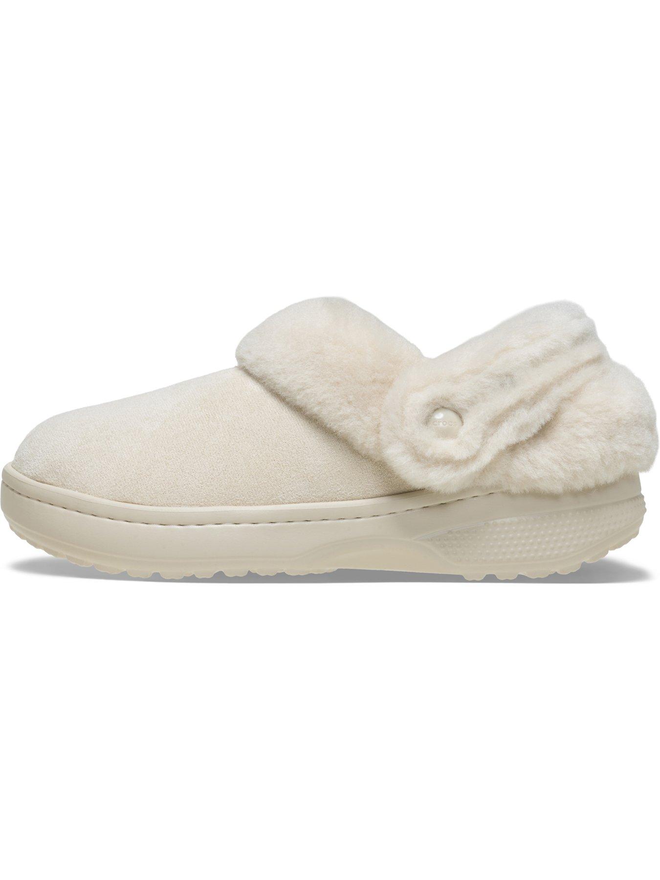 Image 7 of 7 of Crocs Junior classic Unfurgetable Faux Suede Clog - Sandstone