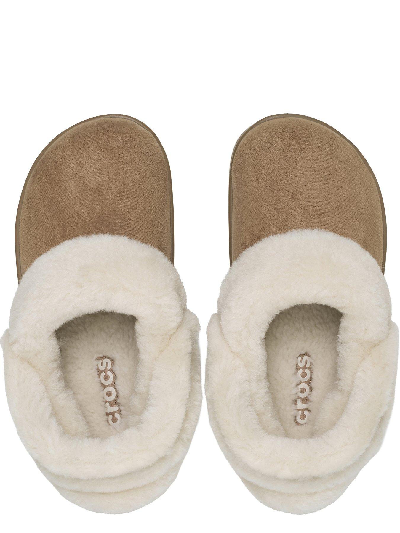 Image 4 of 7 of Crocs Junior classic Unfurgetable Faux Suede Clog - Sepia
