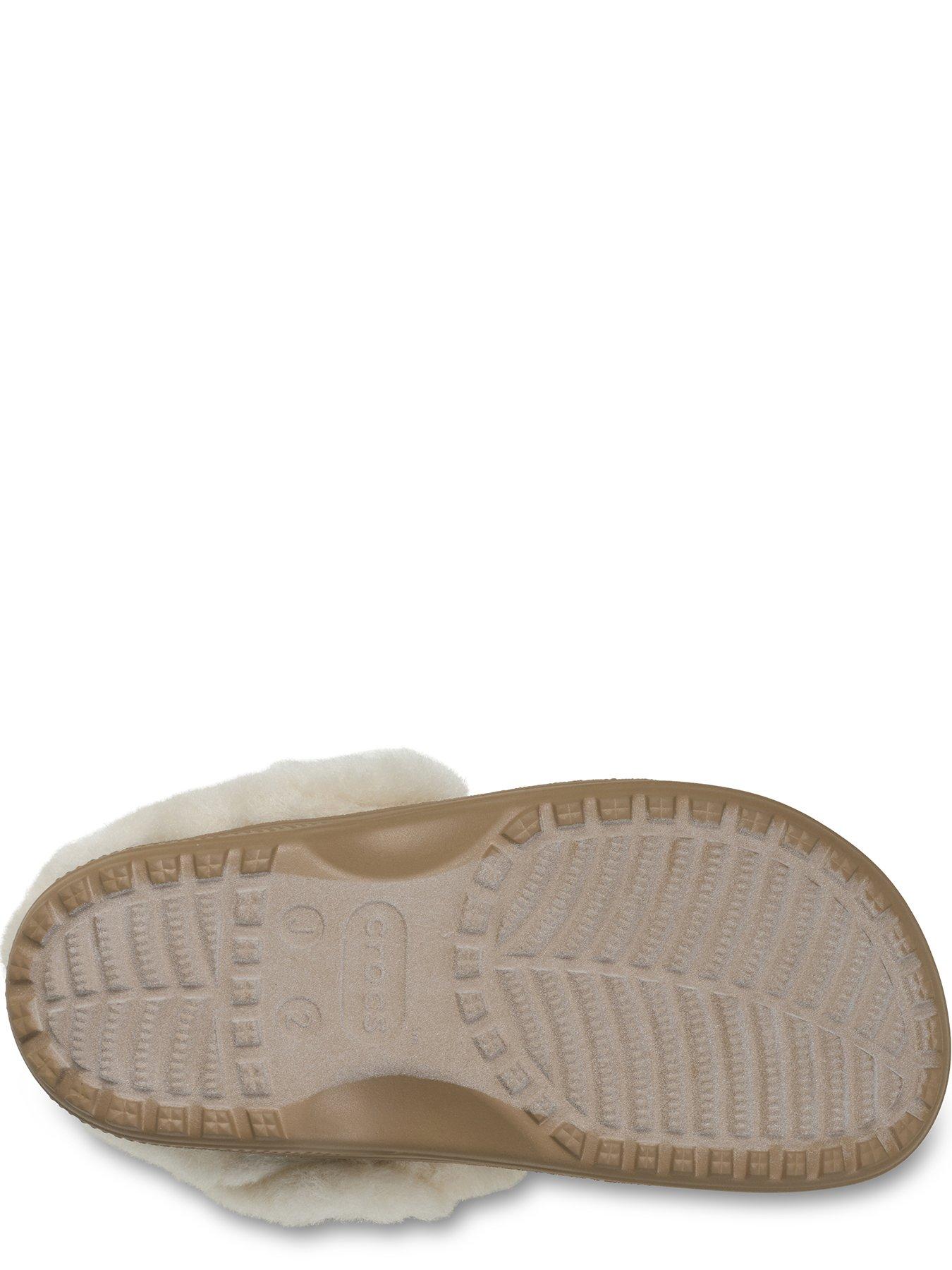 Image 5 of 7 of Crocs Junior classic Unfurgetable Faux Suede Clog - Sepia