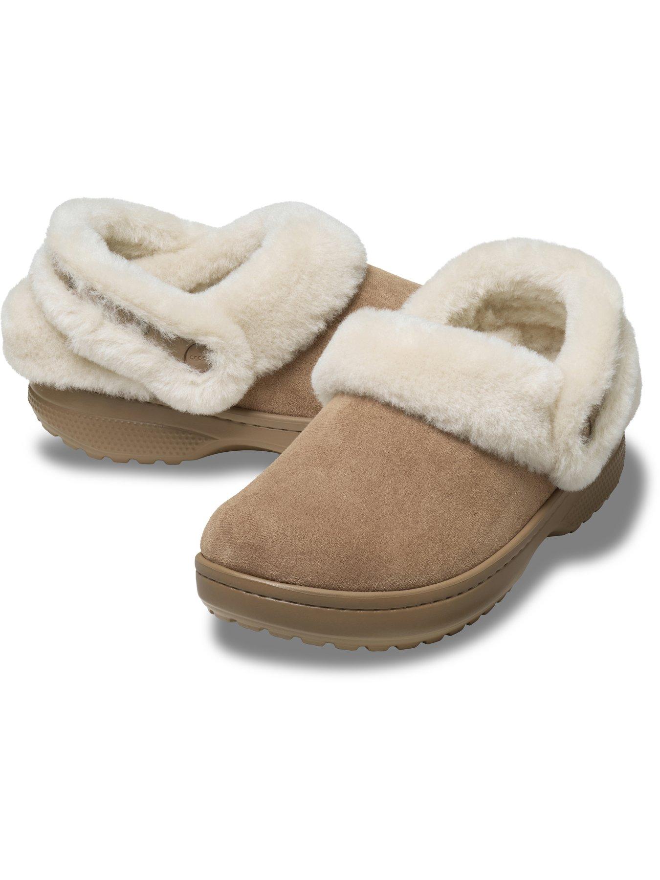 Image 6 of 7 of Crocs Junior classic Unfurgetable Faux Suede Clog - Sepia