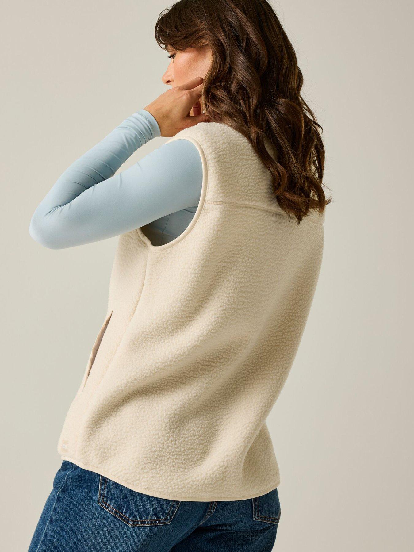 Image 4 of 7 of Regatta Womens Frankie Borg Zip-Through Pockets Gilet - Beige