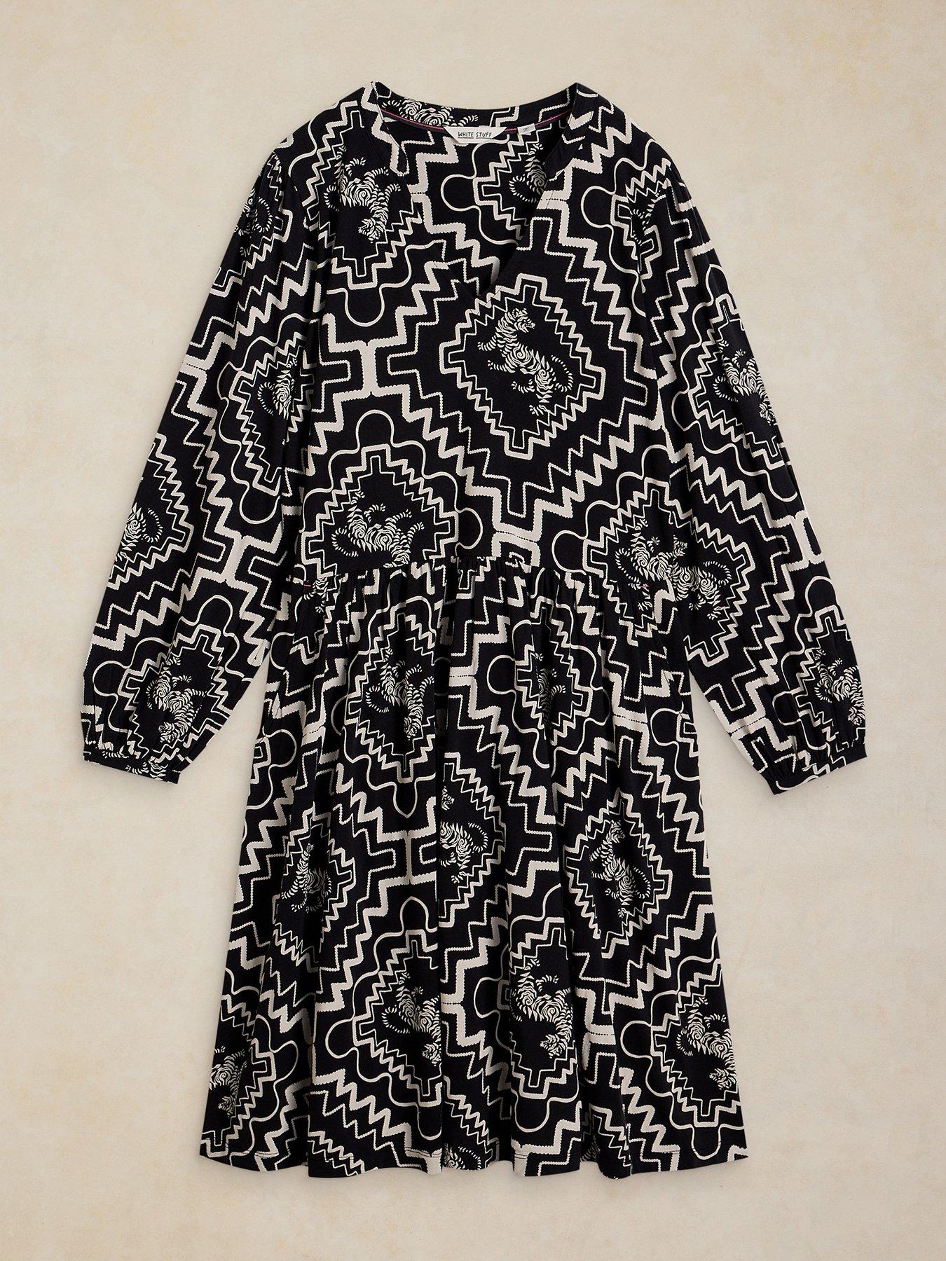 Image 5 of 5 of White Stuff Womens Lola Monochrome Print V-Neck Jersey Dress - Black