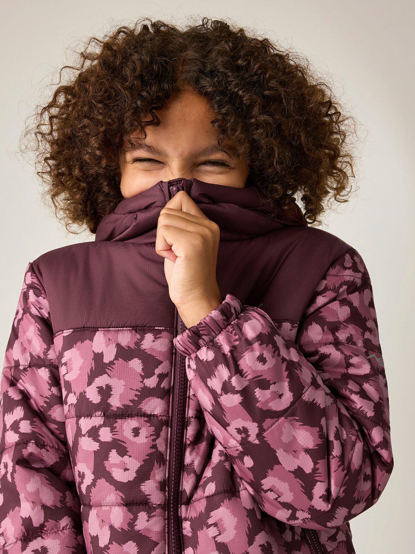 Image 4 of 7 of Regatta Kids Lofthouse Baffled/quilted Jacket -fig/violet Leopard
