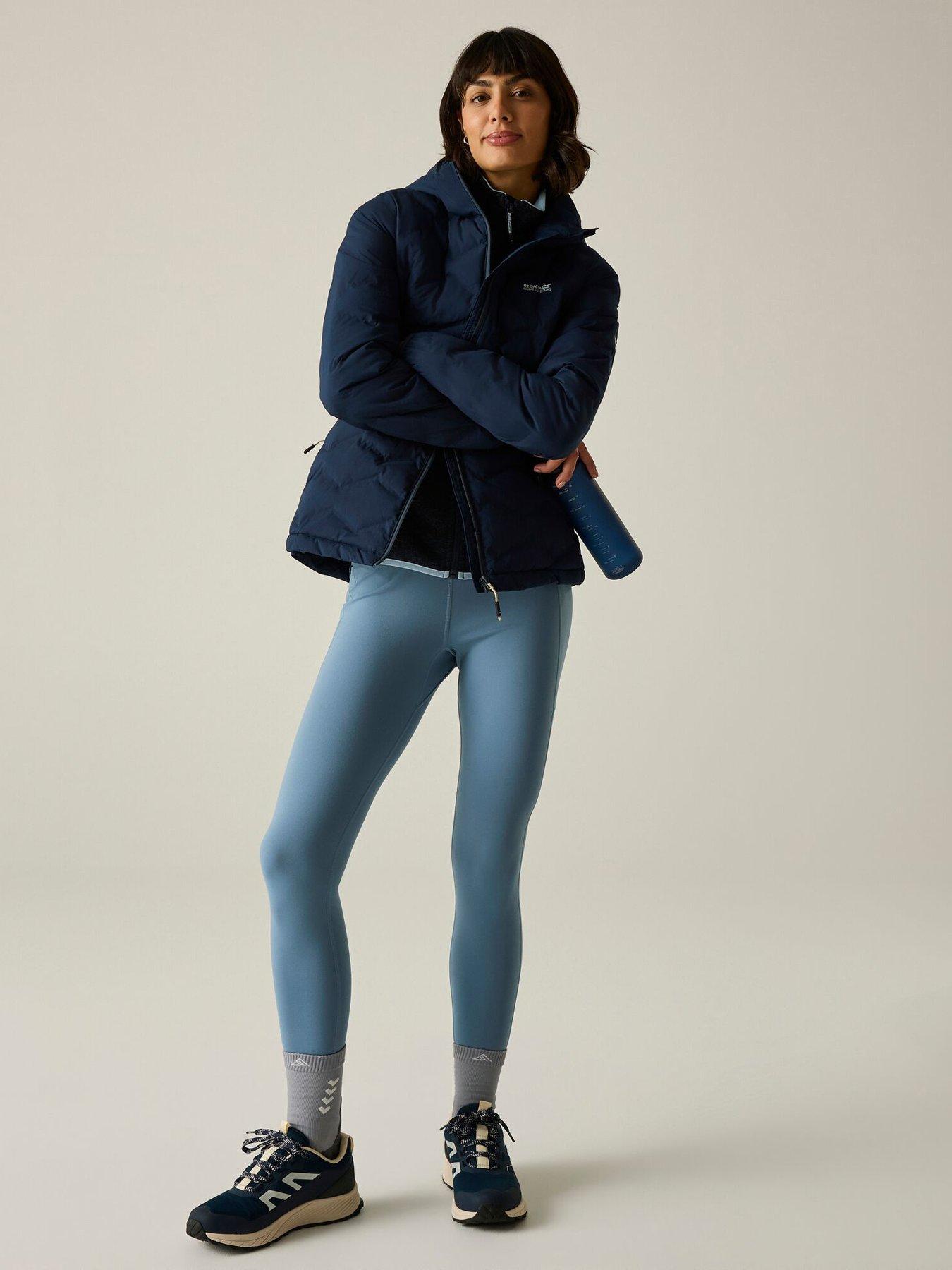 Image 7 of 7 of Regatta Ladies Deyla Baffled/quilted-navy