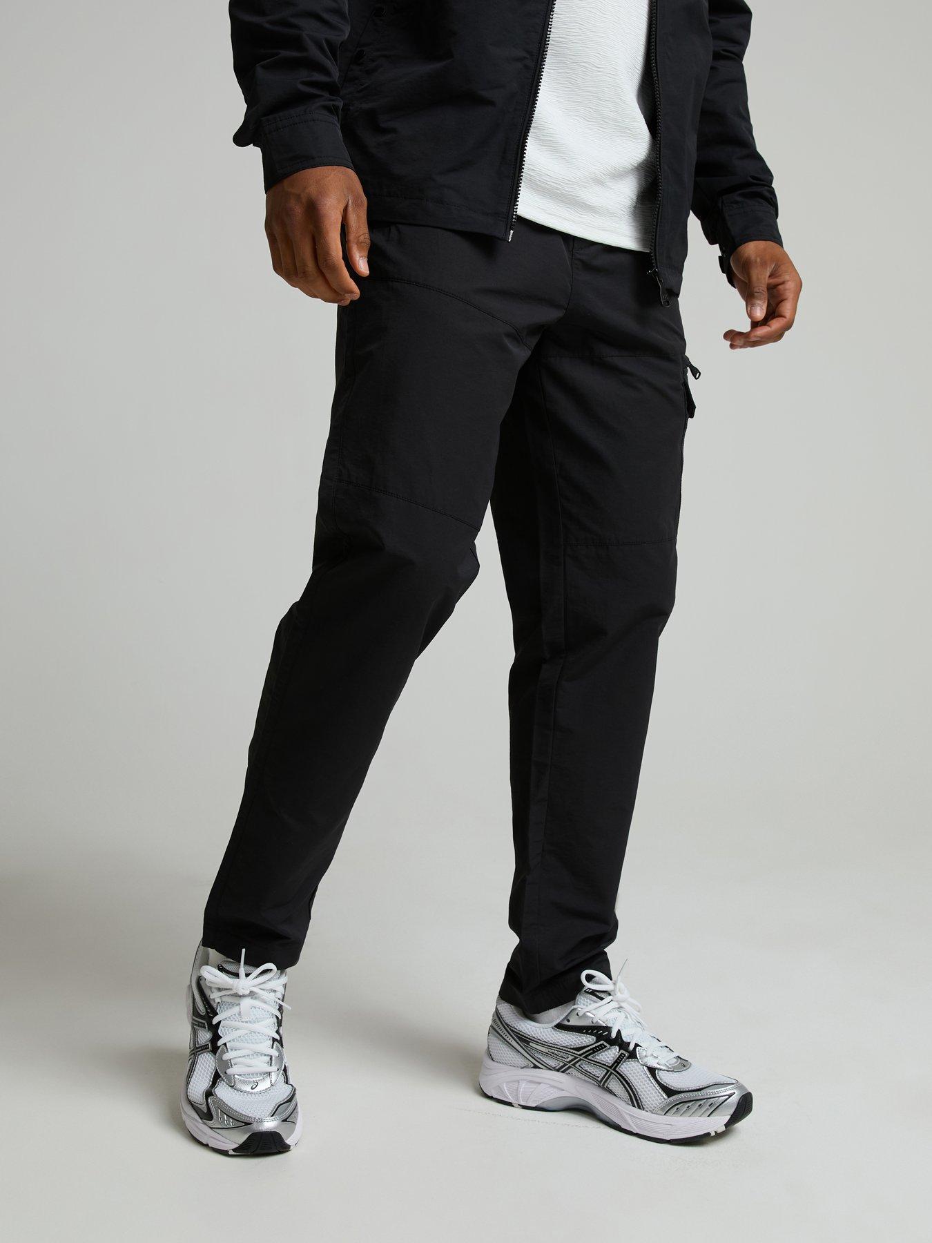 Image 4 of 5 of Alessandro Zavetti Alessandro Zavetti Ferruccio 2.0 Woven Cargo Trousers - Black