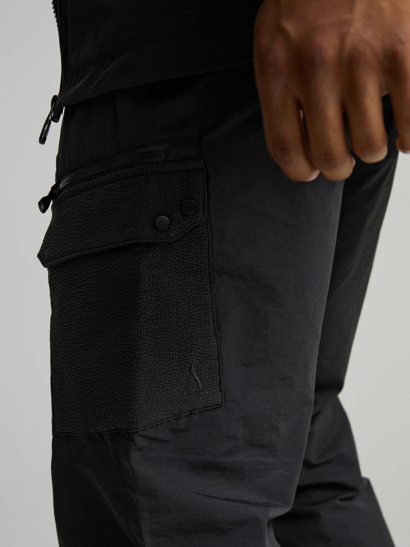 Image 5 of 5 of Alessandro Zavetti Alessandro Zavetti Ferruccio 2.0 Woven Cargo Trousers - Black