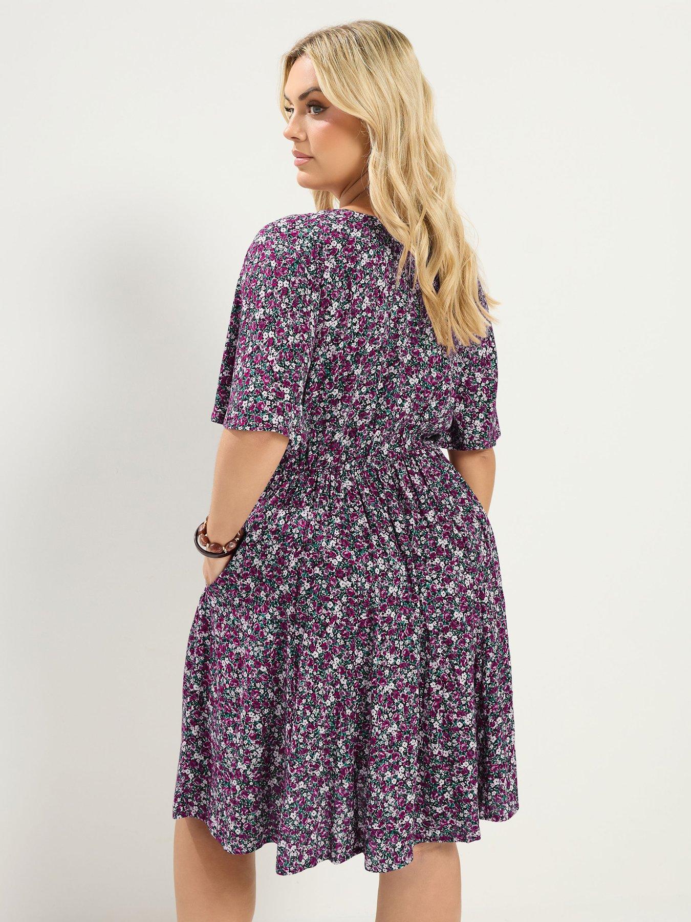 Image 2 of 4 of Yours Curve Ditsy Smock Mini Dress - Pink