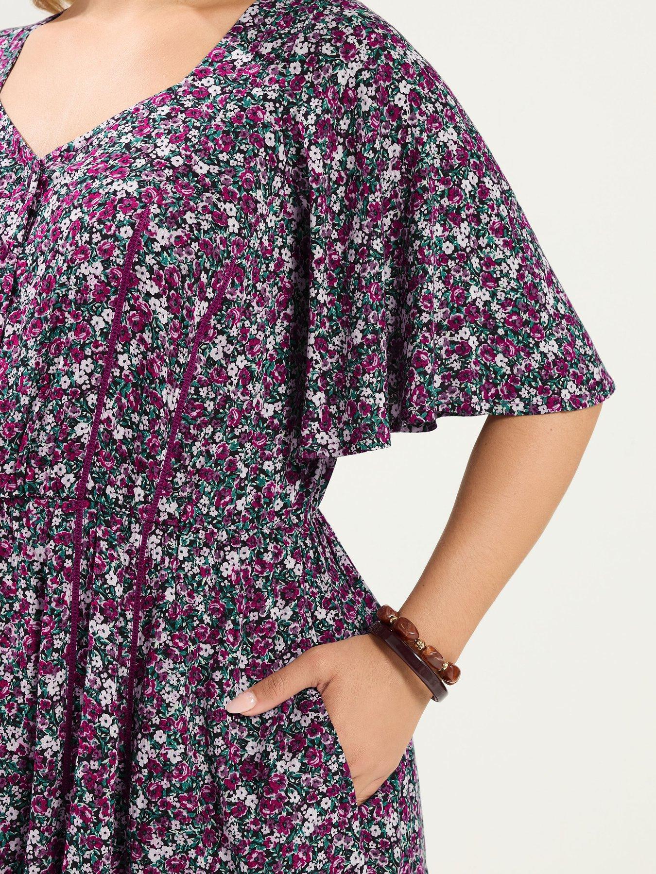 Image 4 of 4 of Yours Curve Ditsy Smock Mini Dress - Pink