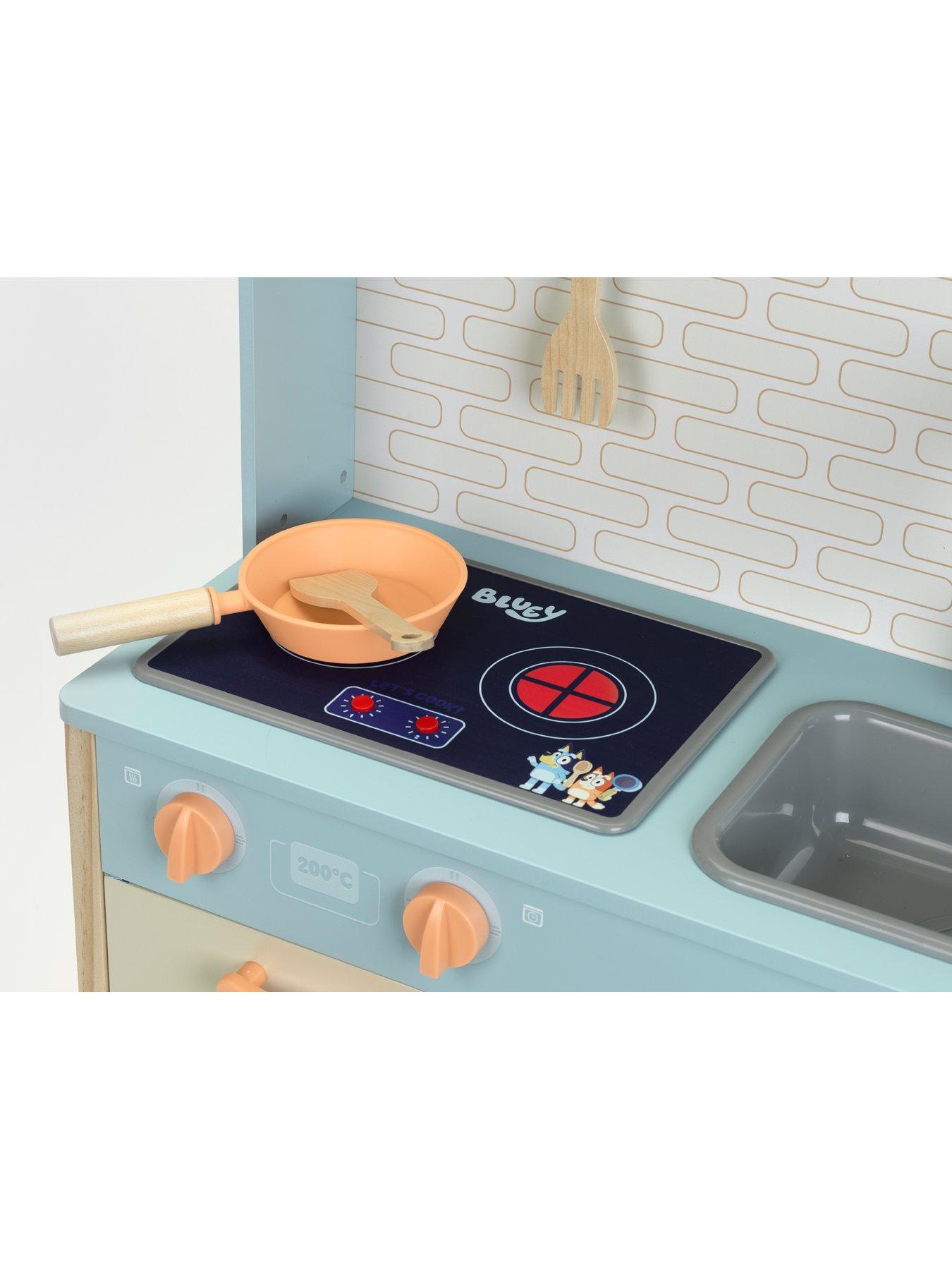 Image 3 of 7 of Bluey Sound And Light Family Kitchen Play Kitchen