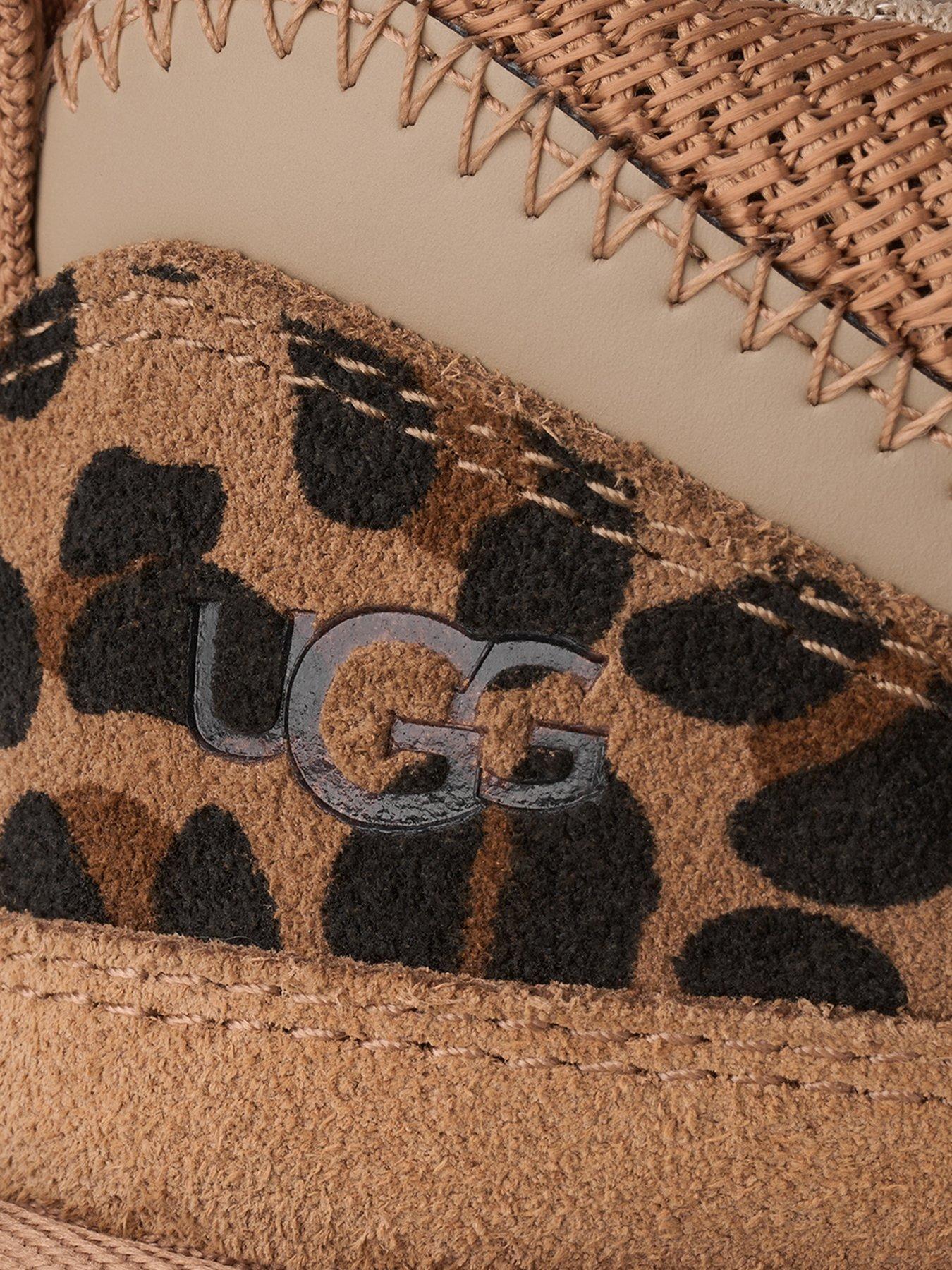 Image 6 of 6 of UGG Lowmel Spotted - Tan