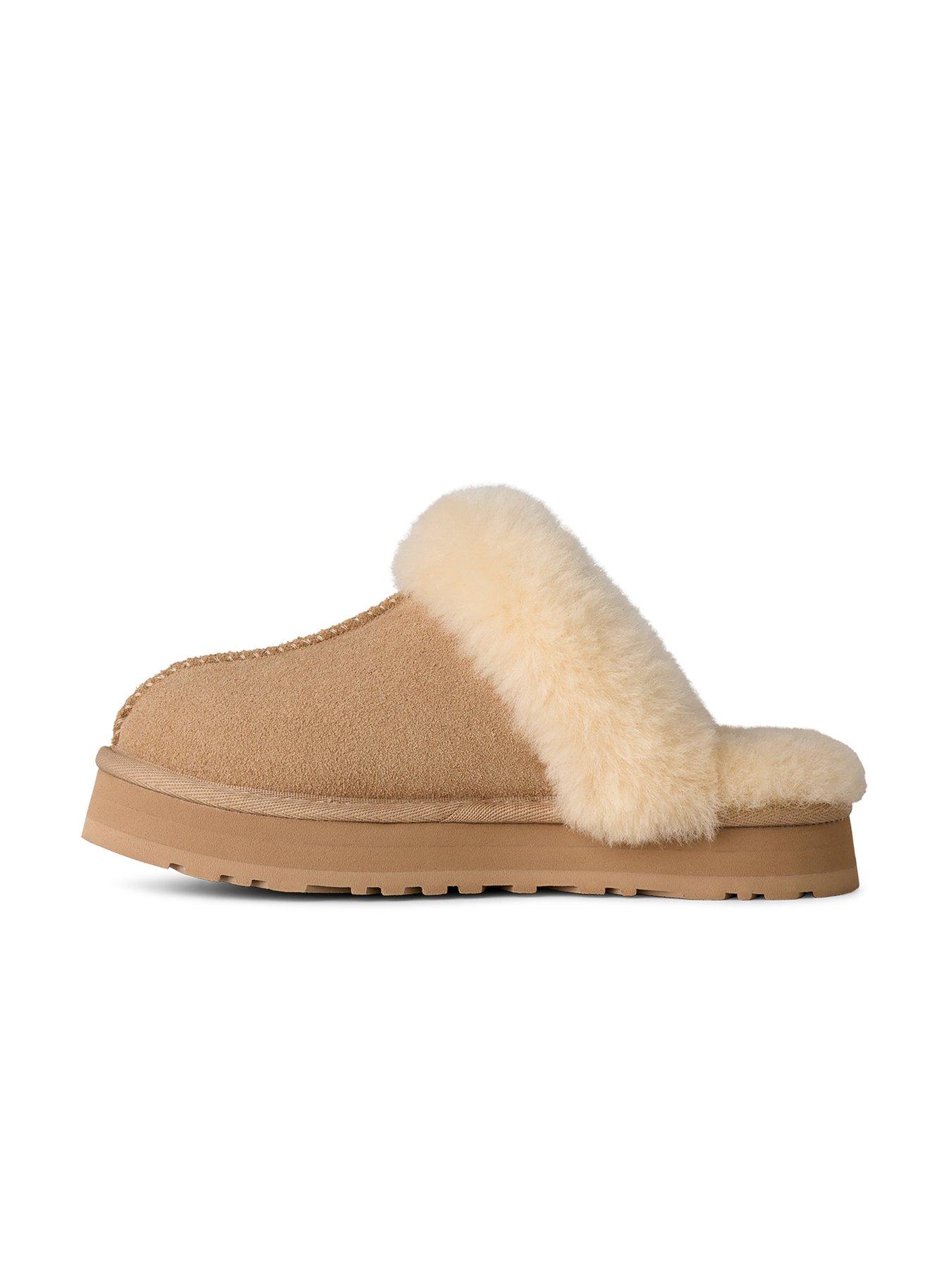 Image 4 of 5 of UGG Disquette - Sand