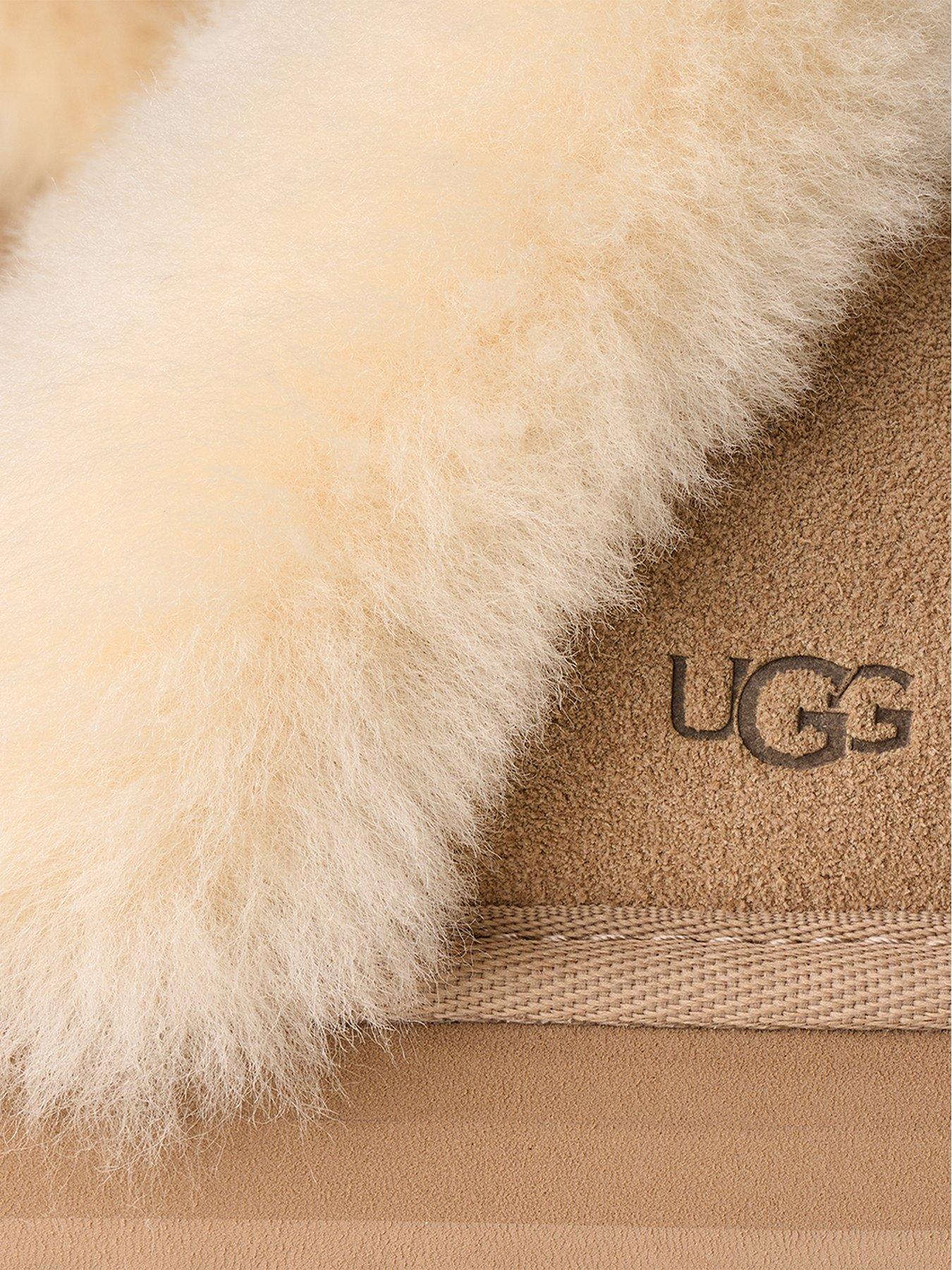 Image 5 of 5 of UGG Disquette - Sand