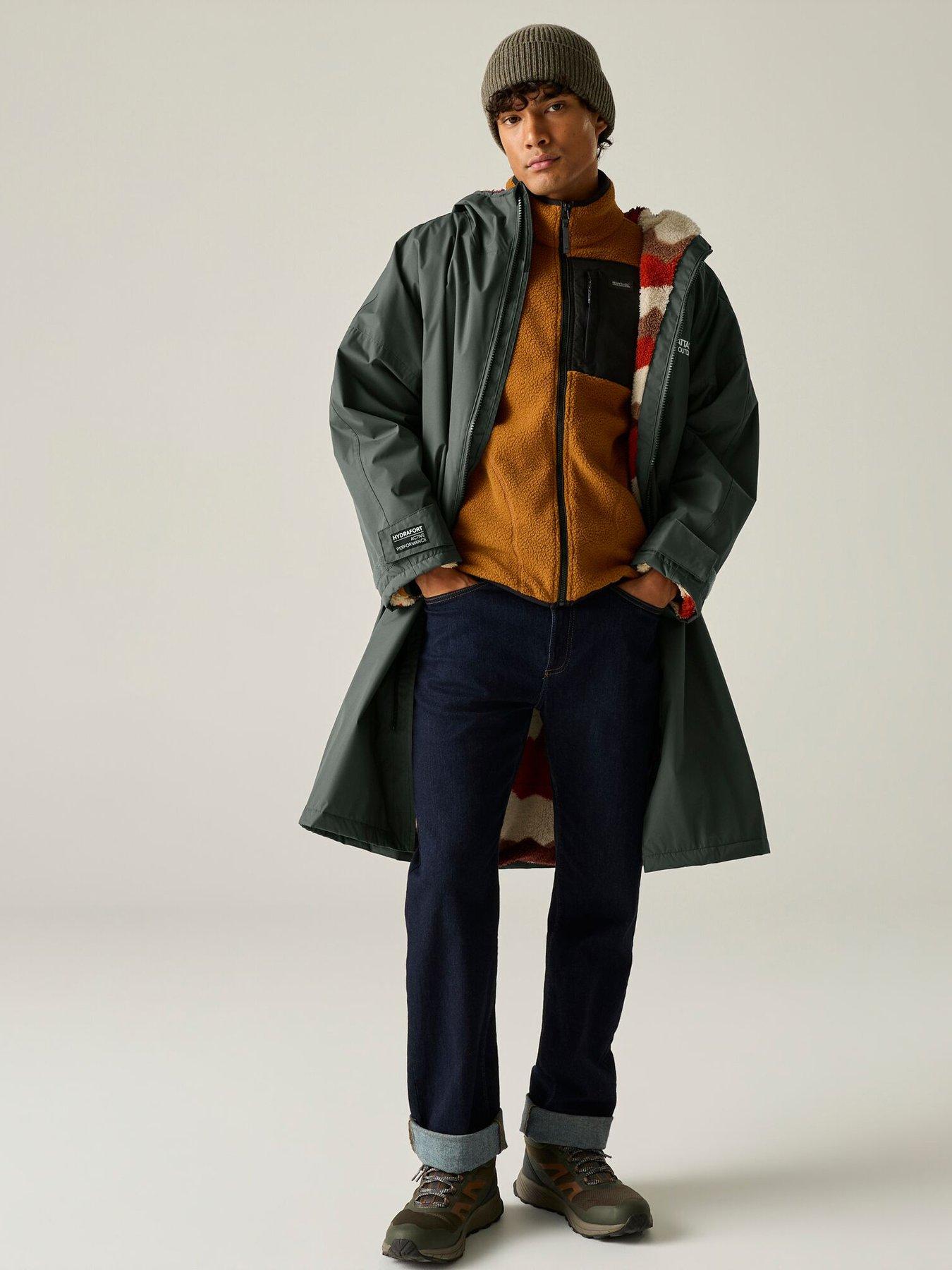 Regatta Adult Waterproof Changing Robe - Iron (abstract Mountain)