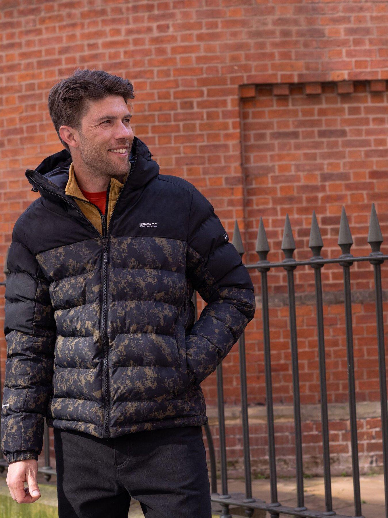 Image 1 of 7 of Regatta Mens Aldthorn Baffled/quilted -textured Print/black.