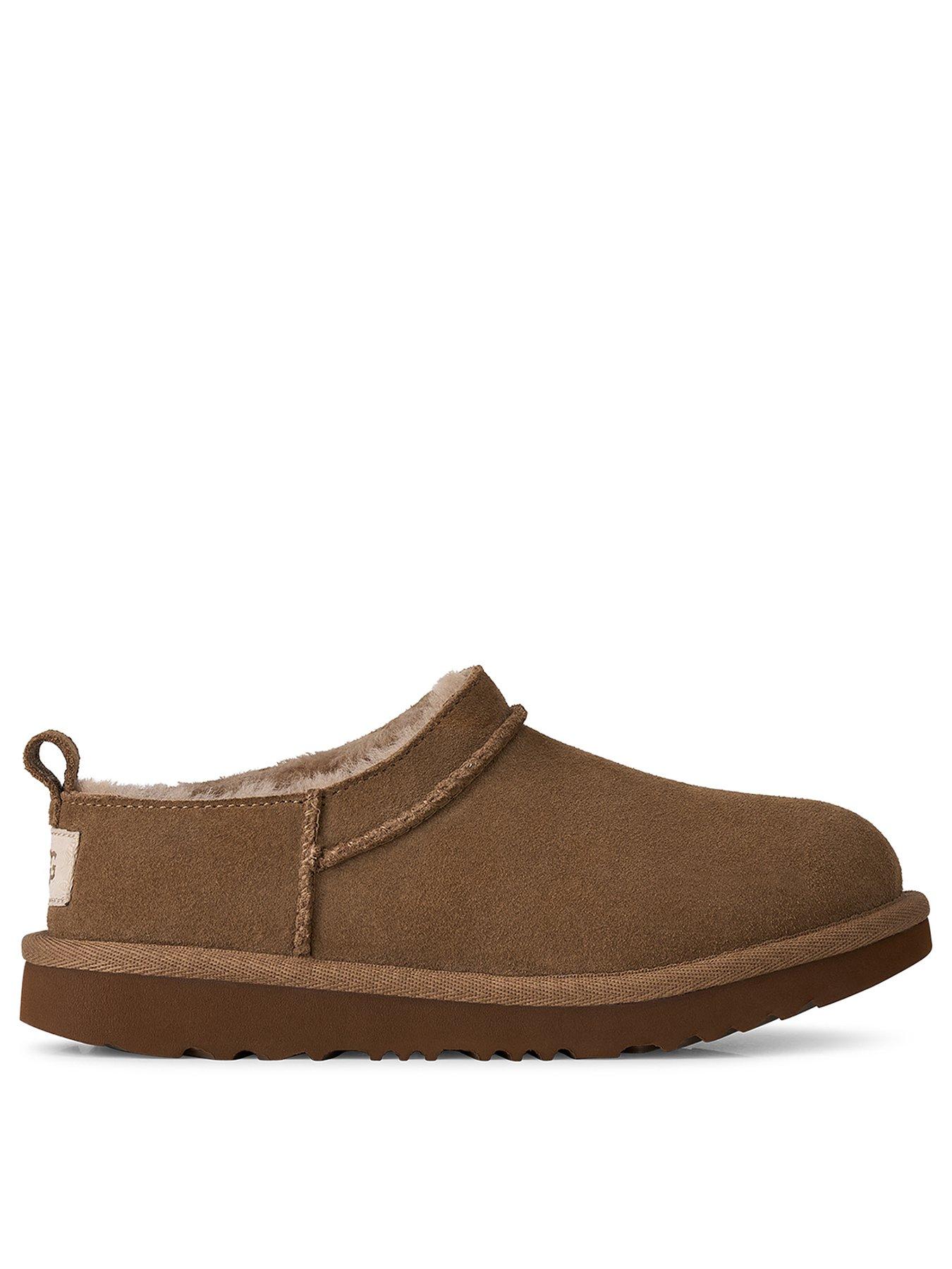 UGG Junior Classic Micro, Brown, Size 1 Older