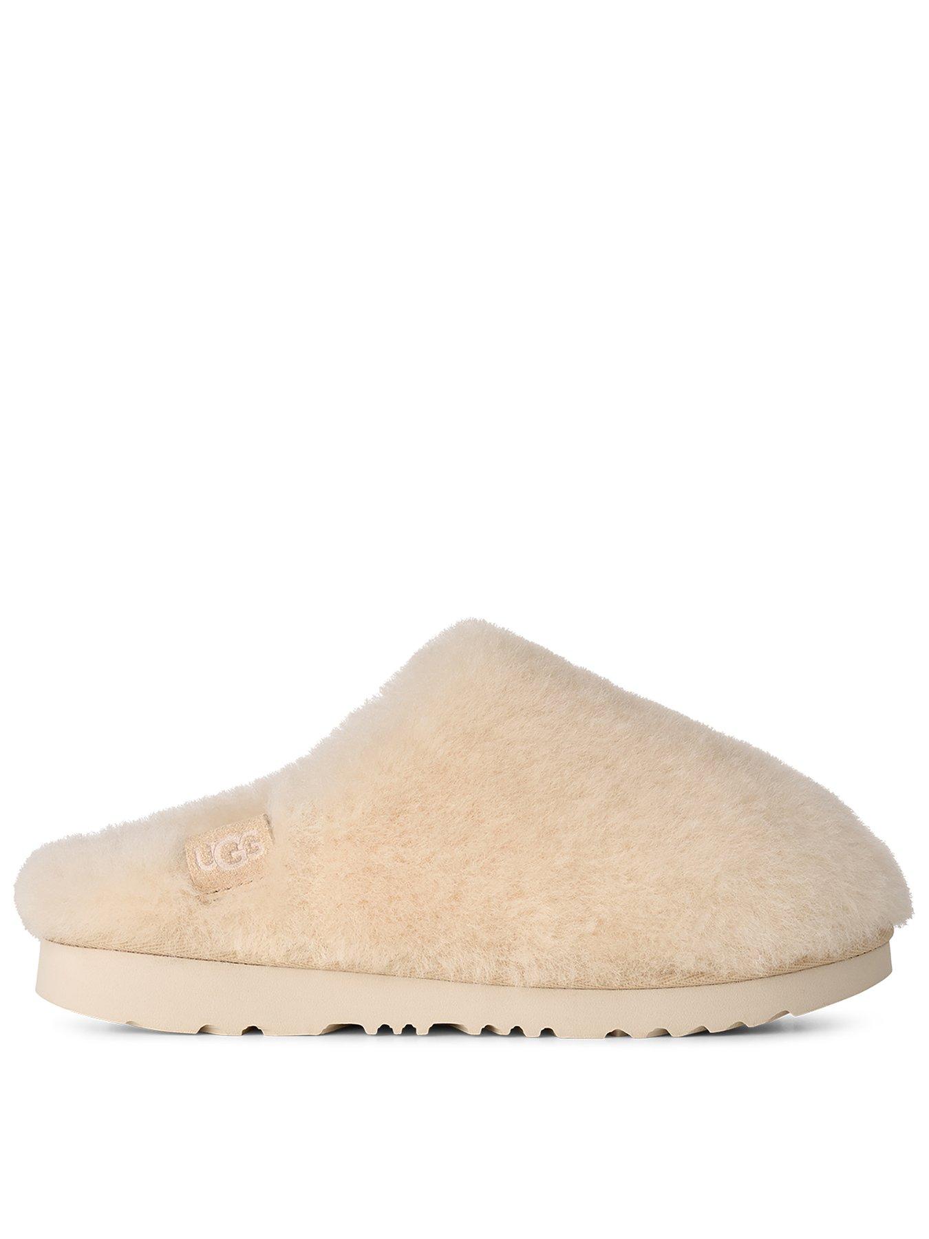 Image 1 of 6 of UGG Junior Classic Fluffed Slip-on Slipper - Natural