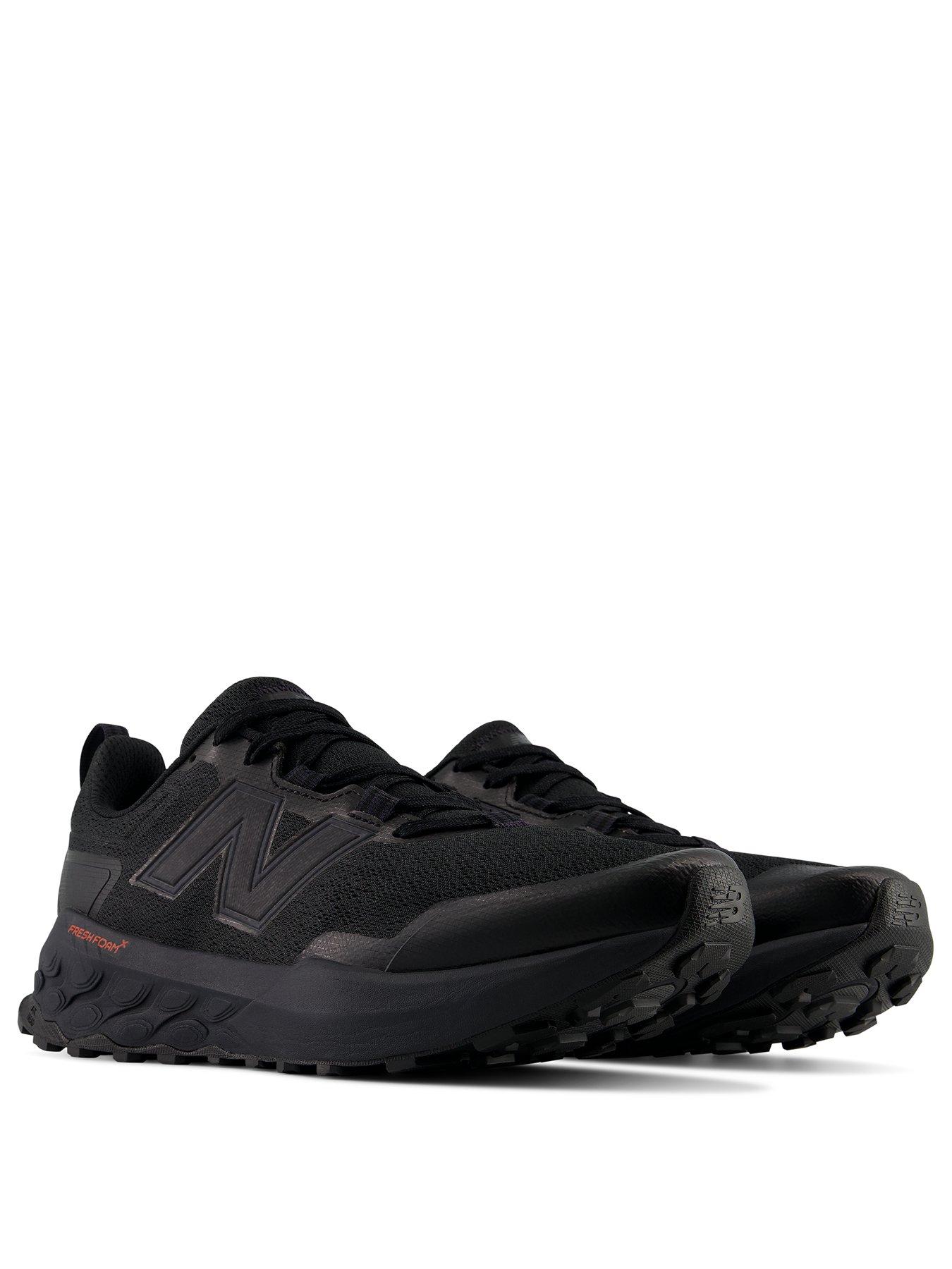 Image 2 of 6 of New Balance Mens Running Garoe V2 Trainers - Black