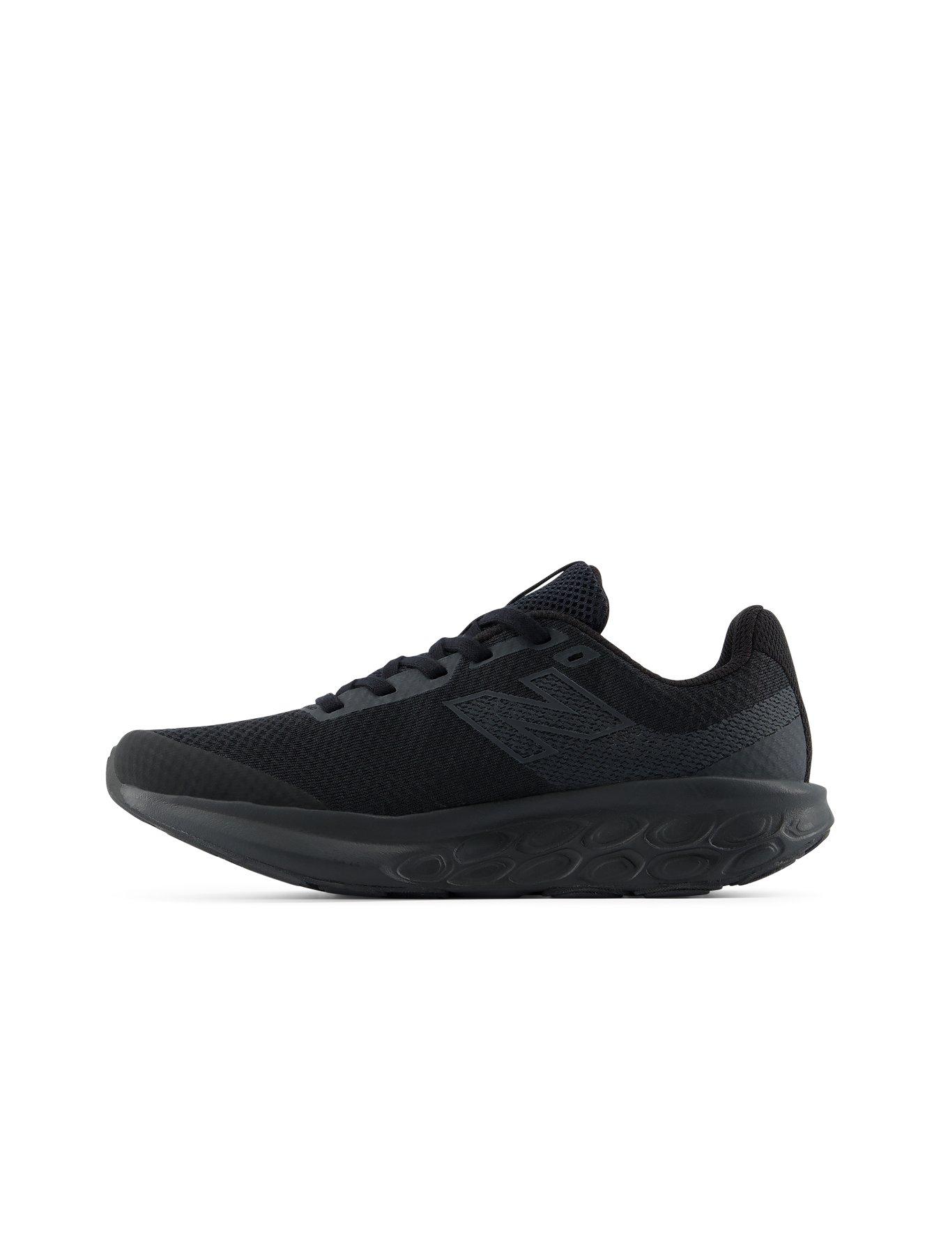 Image 5 of 5 of New Balance Junior Running 520 V9 Trainers - Black