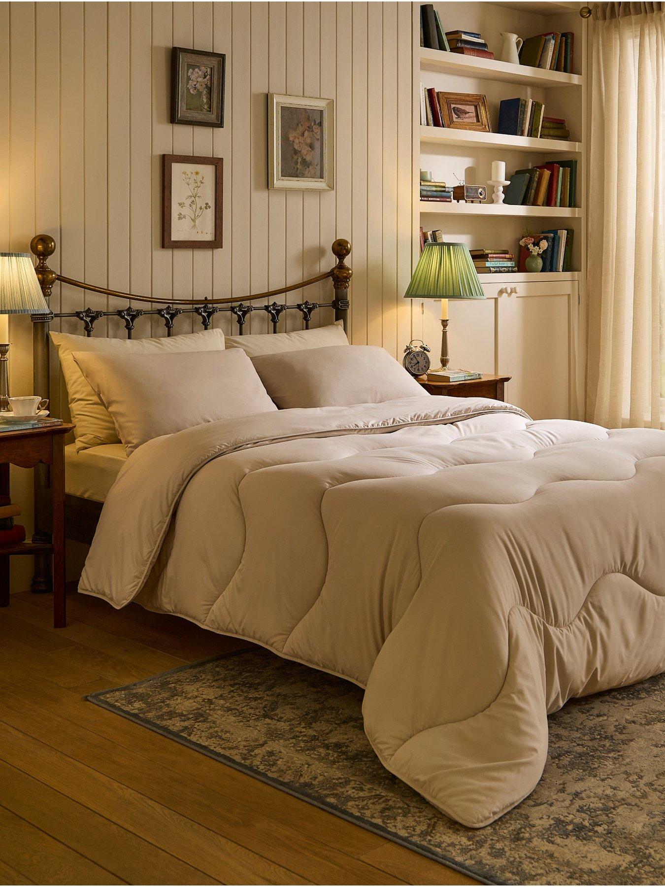 Night Lark Plain Dye - Natural Oat Coverless Duvet 10.5 Tog