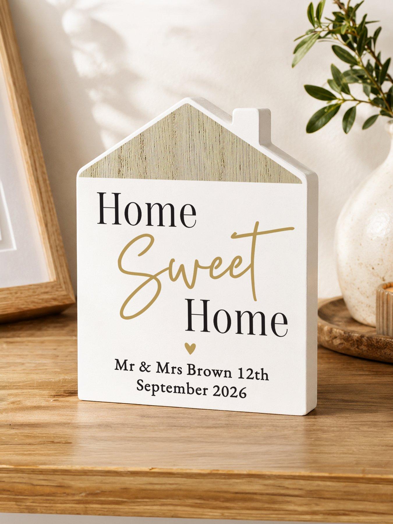 Image 2 of 4 of The Personalised Memento Company Personalised Black & Gold Wooden House Ornament