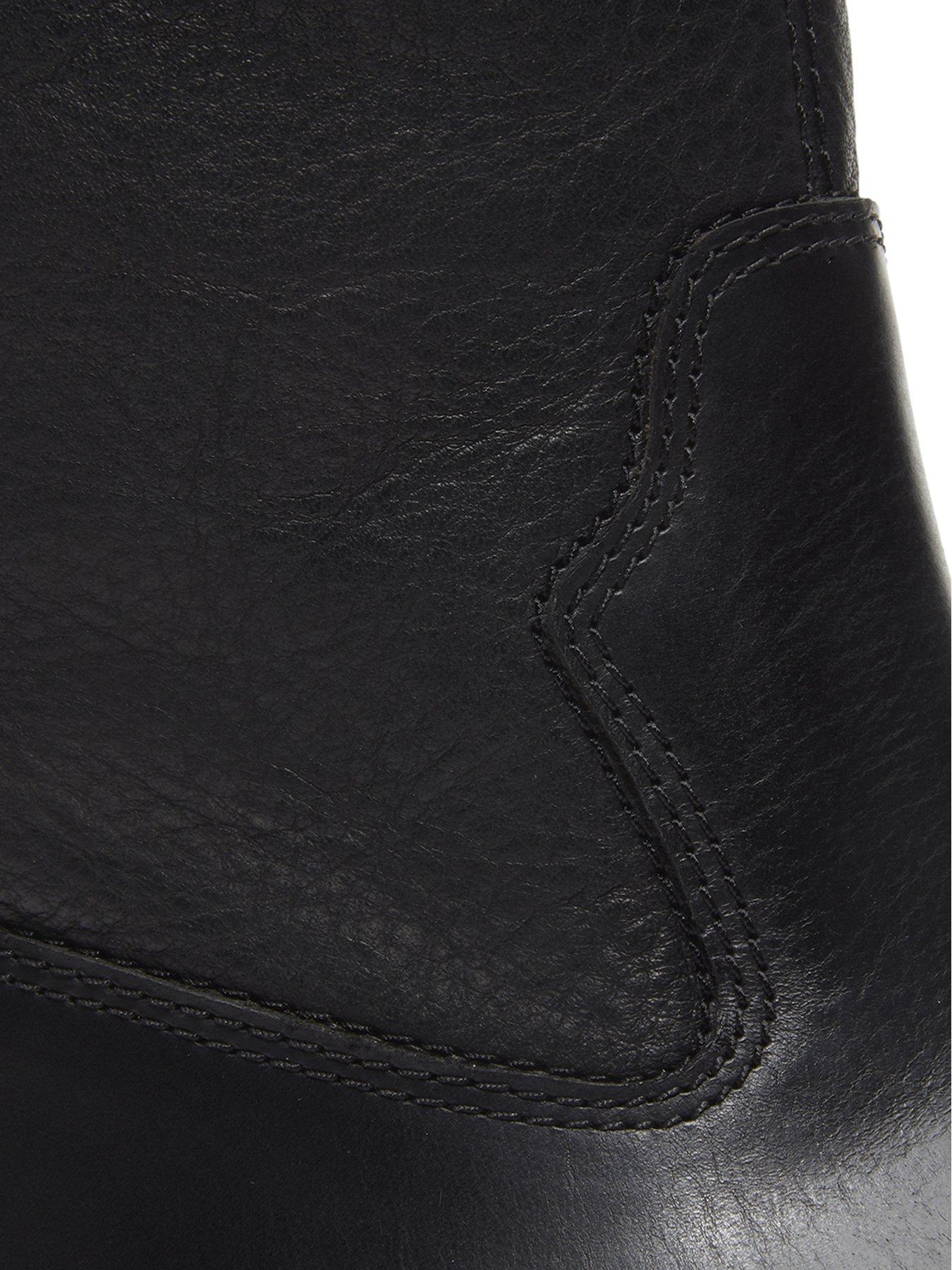 Image 7 of 7 of Timberland Britton Drive Mid Pull On Boot Black Full Grain
