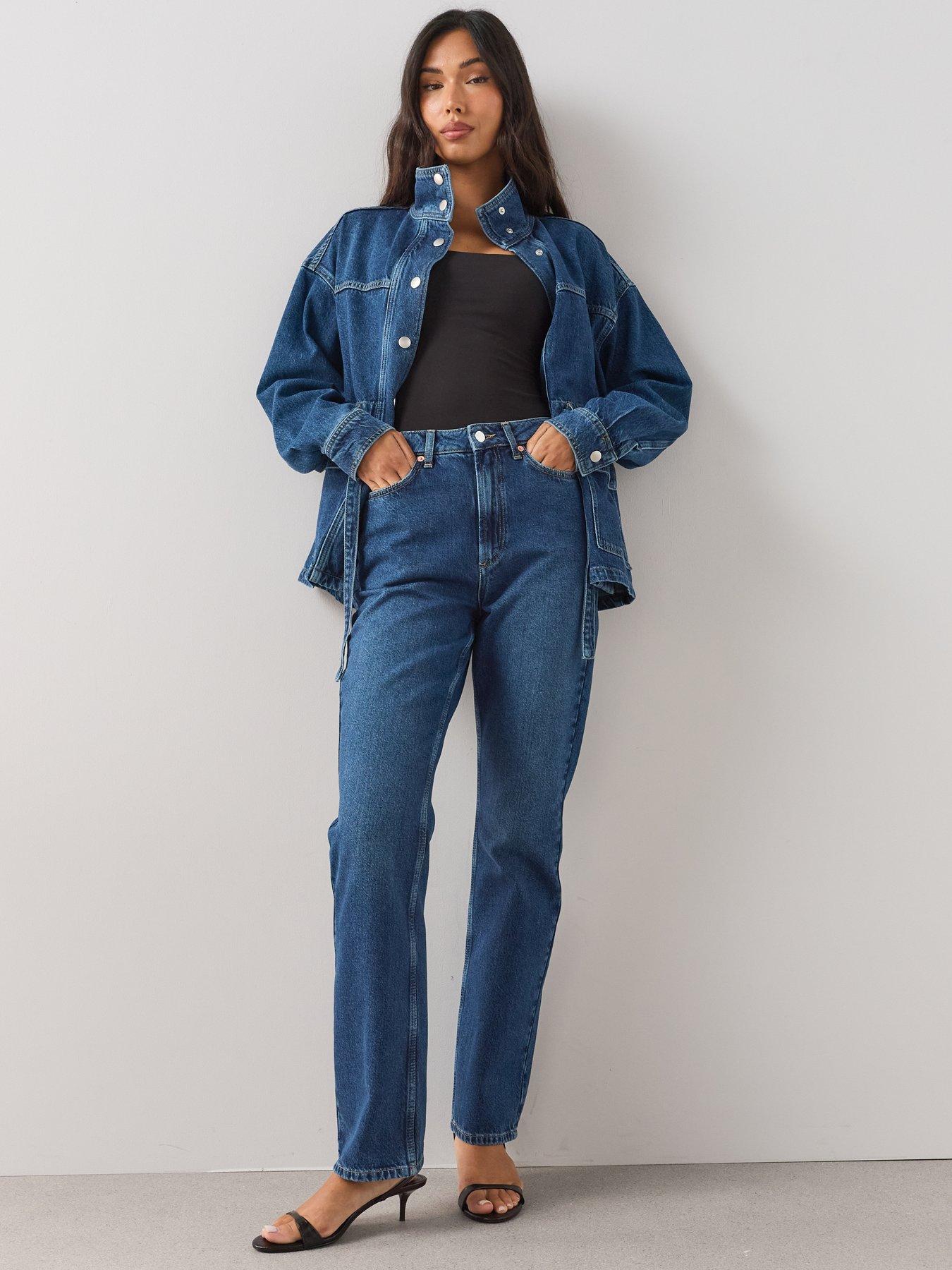 Image 6 of 7 of The Very Collection Co-ord Straight Leg Jeans - Mid Wash