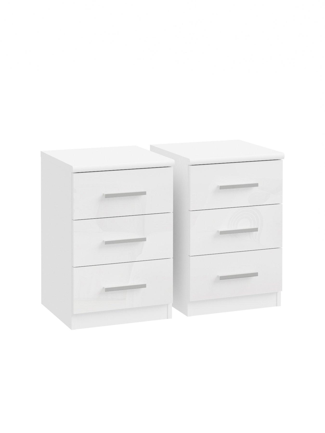 Image 3 of 6 of The Very Collection Prague 4 Piece&nbsp;Package&nbsp;- 3 Door Mirrored Wardrobe, 5 Drawer Chest and Pair of 3 Drawer Bedside Chests&nbsp;- White Gloss - FSC&reg; Certified