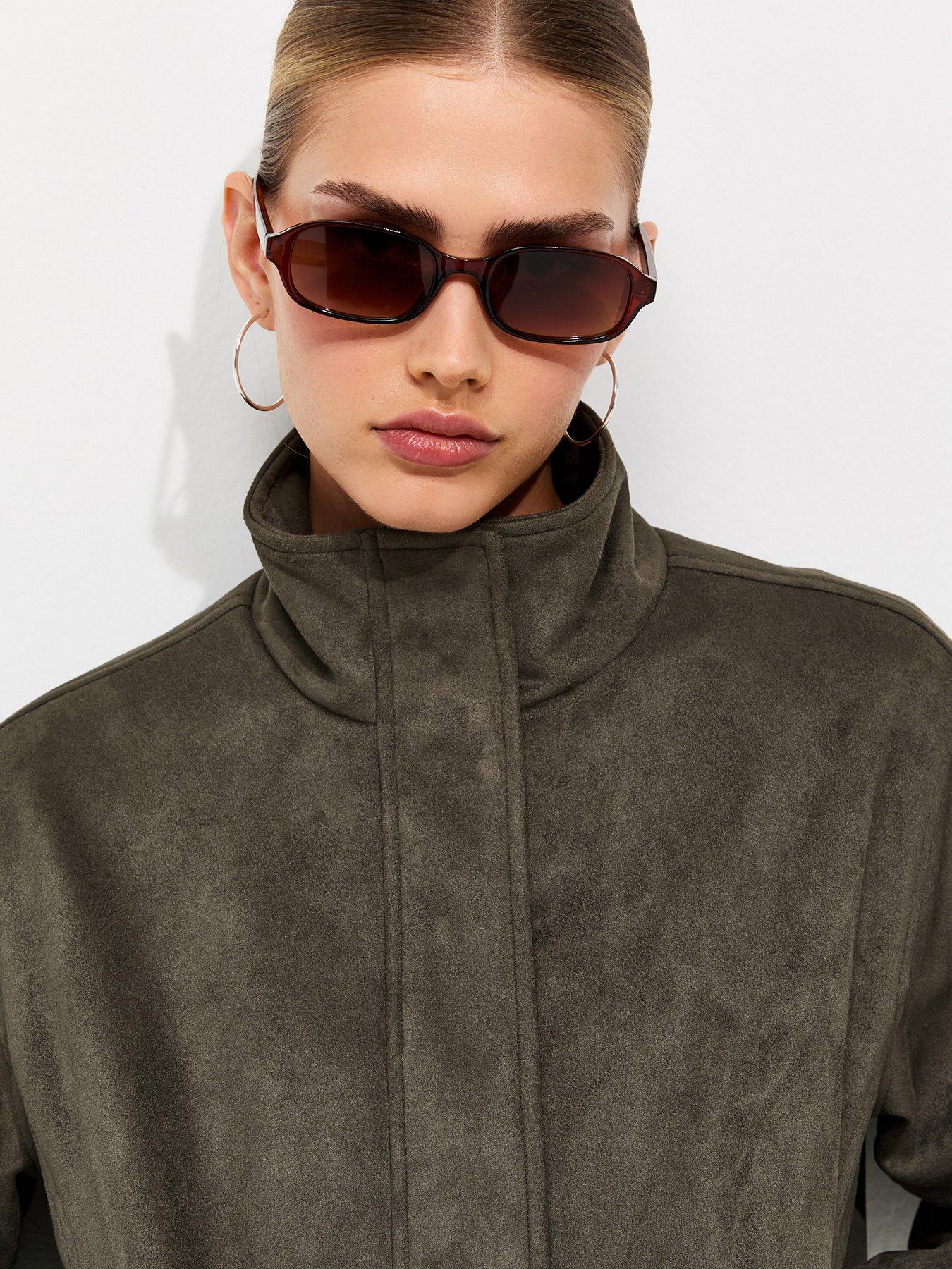 Image 6 of 6 of New Look Faux Suede Bubble Hem Jacket - Green