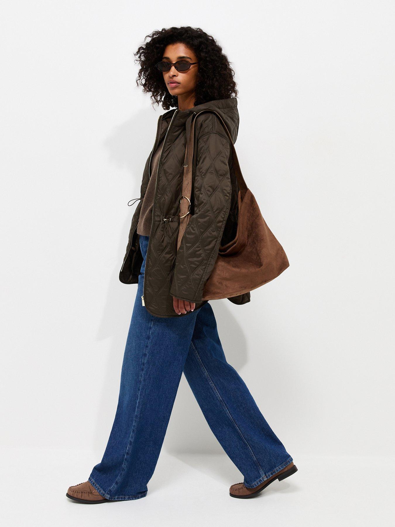 Image 4 of 6 of New Look Quilted Cinched Waist Hooded Jacket - Green