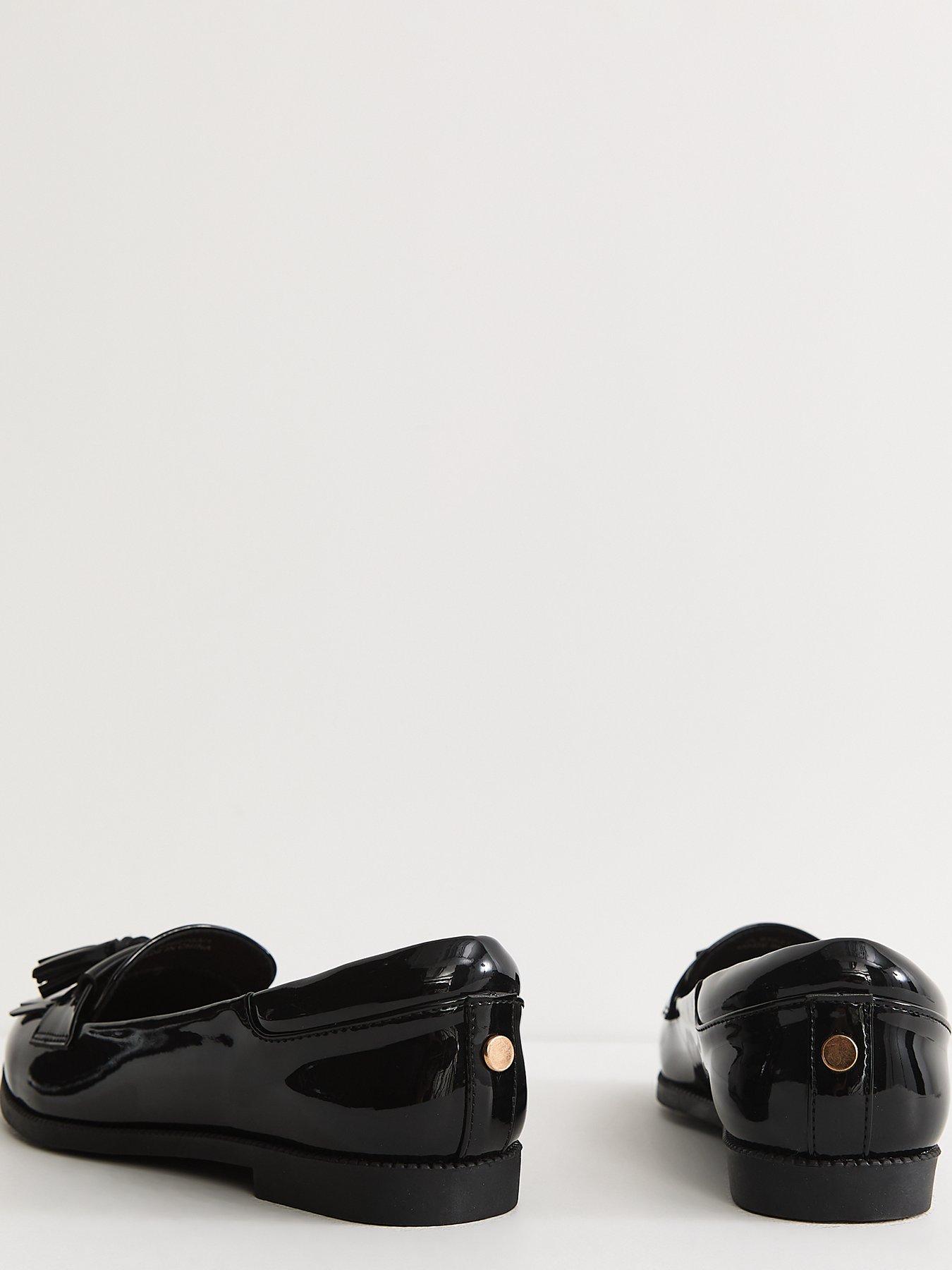 Image 6 of 6 of New Look Black Patent Faux Leather Tassel Trim Loafers