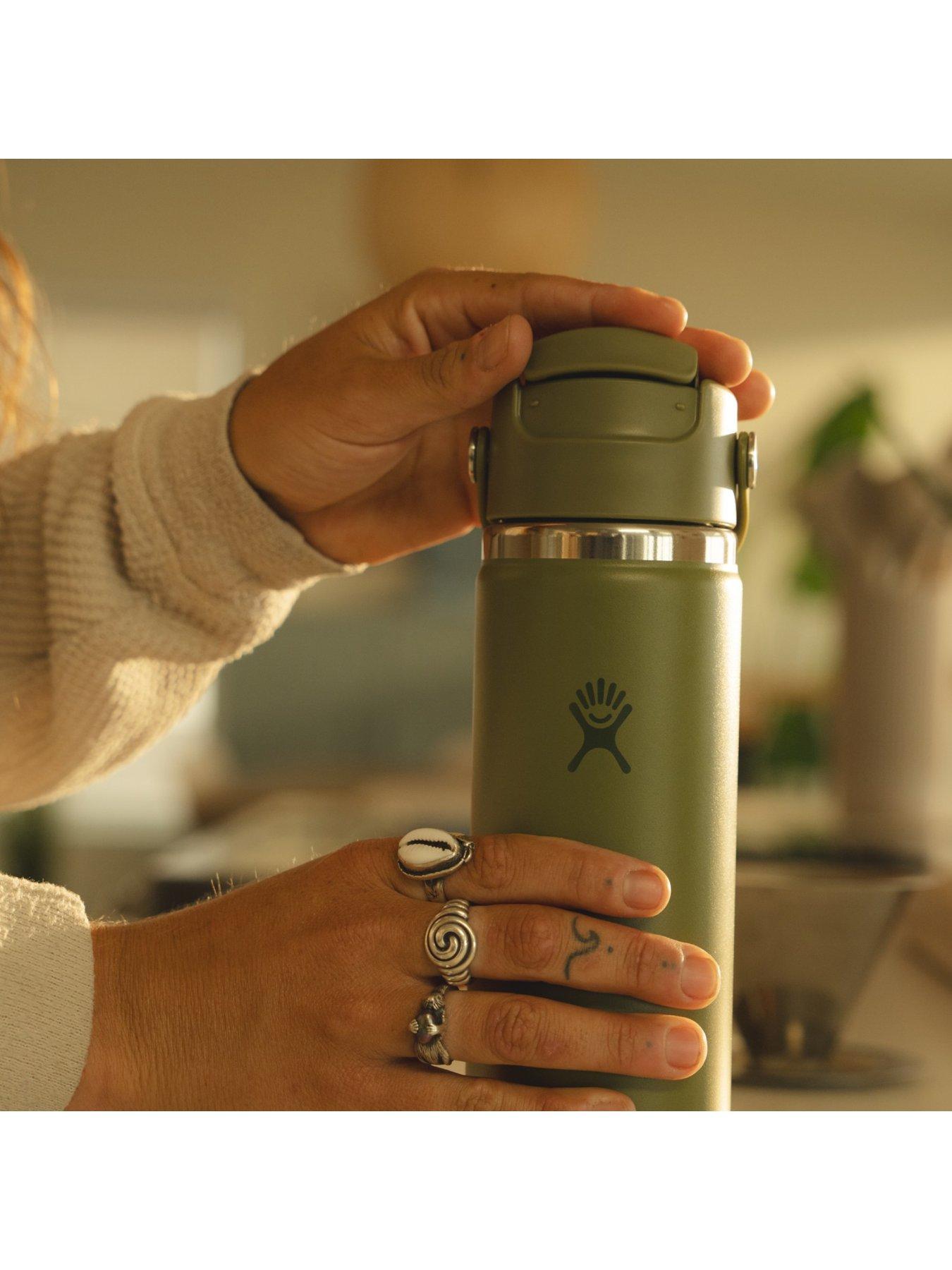 Image 3 of 4 of Hydro Flask 20 OZ TRAVEL MUG FLIP SIP CAP