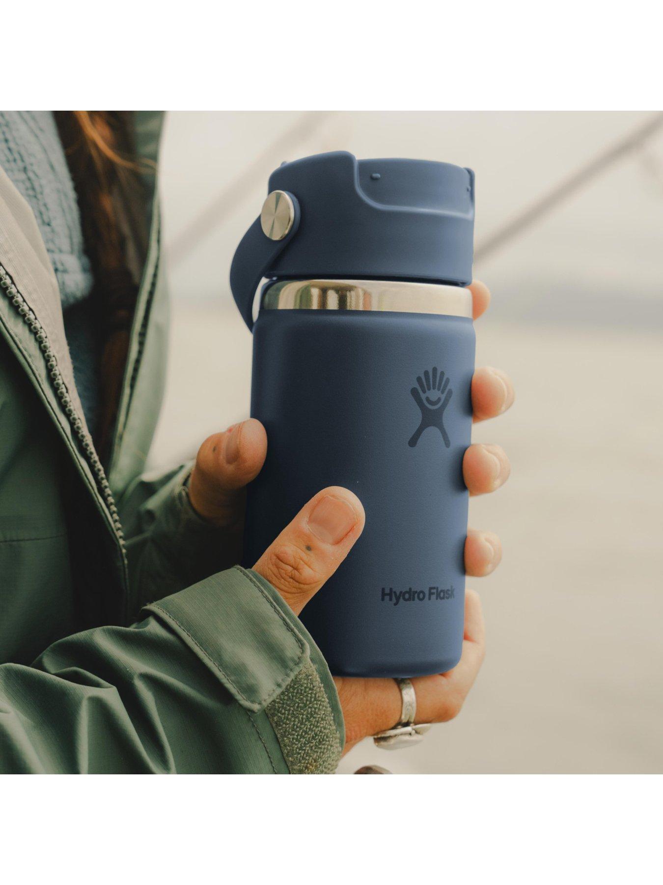 Image 4 of 4 of Hydro Flask 20 OZ TRAVEL MUG FLIP SIP CAP