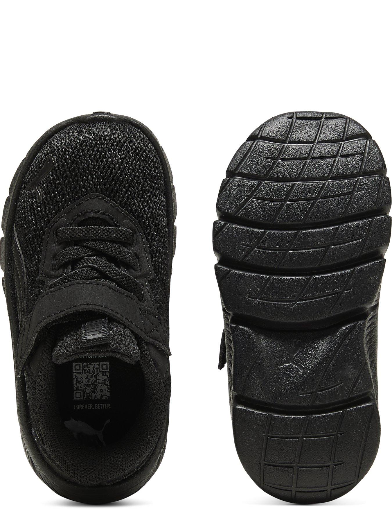 Image 4 of 4 of Puma Boys Flexfocus Modern Trainer - Black