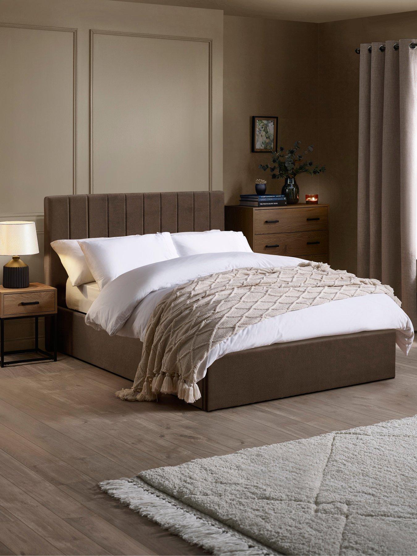 Julian Bowen Aylen Ottoman Storage Bed