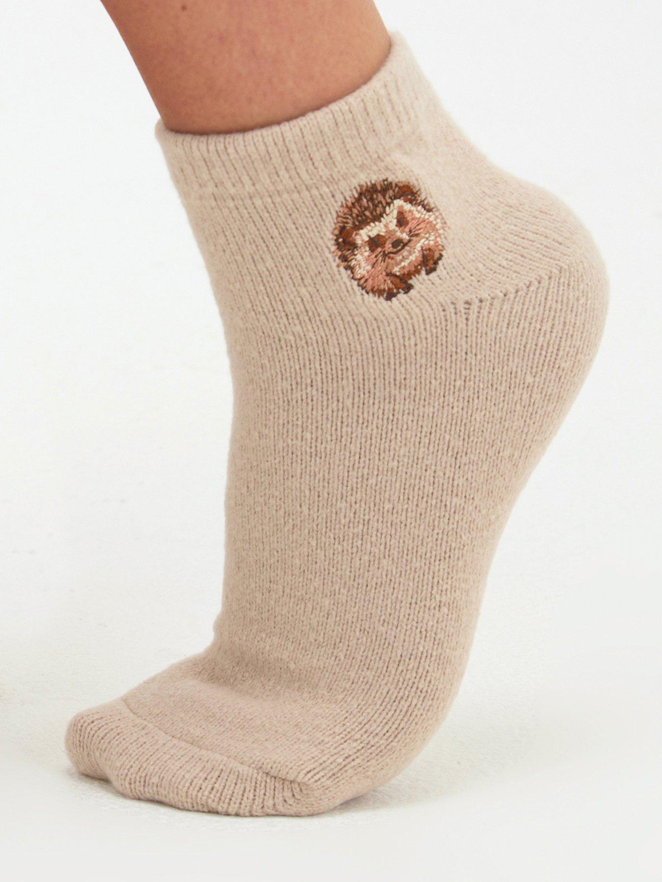 Image 4 of 6 of Boux Avenue Patterned Ankle Socks - White