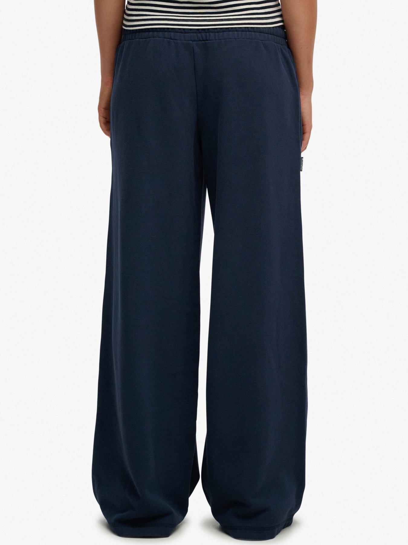 Image 2 of 6 of Superdry Essential Logo Wide Leg Joggers - Navy
