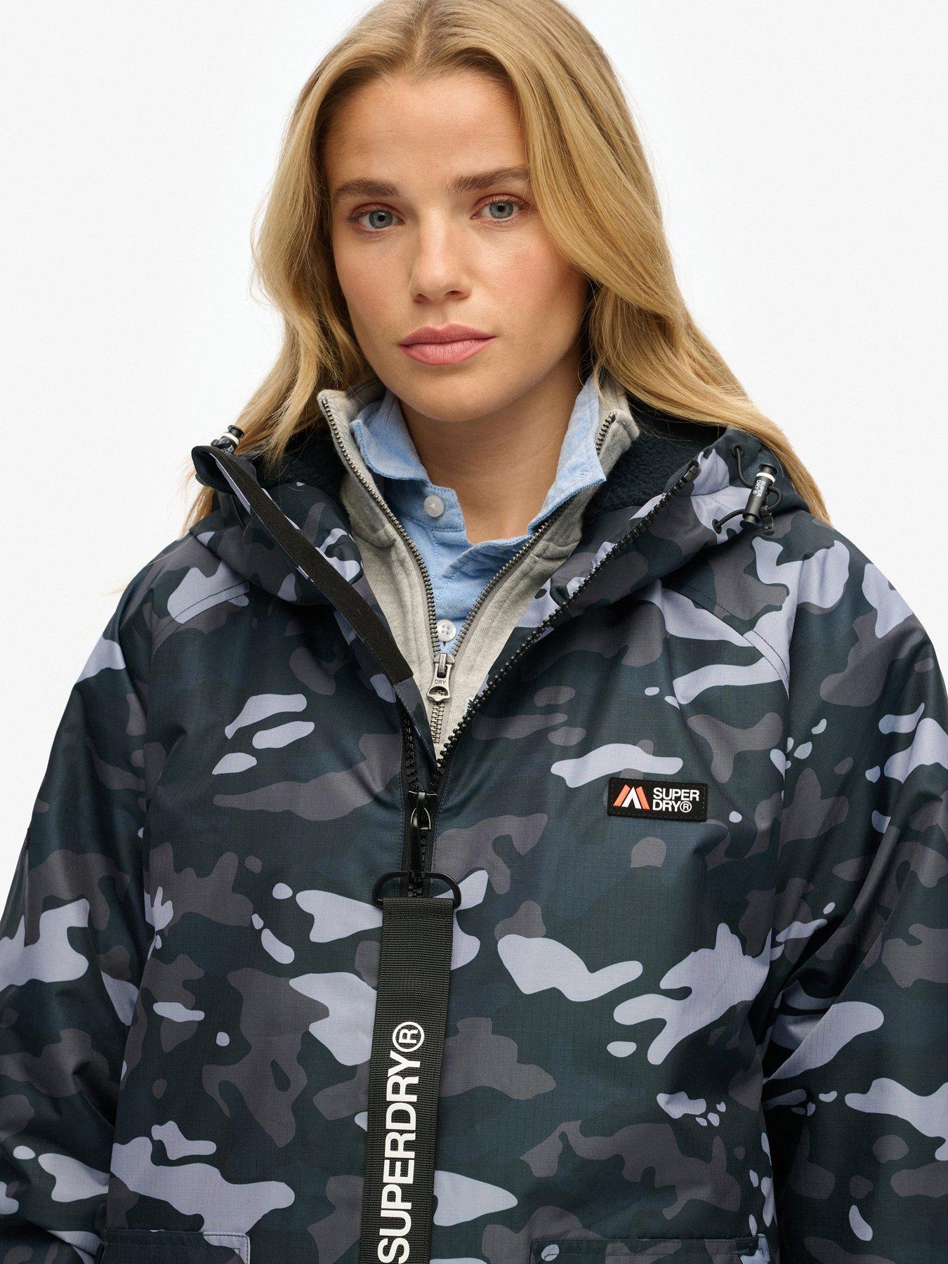 Image 5 of 6 of Superdry Superdry Robe - Navy Camo