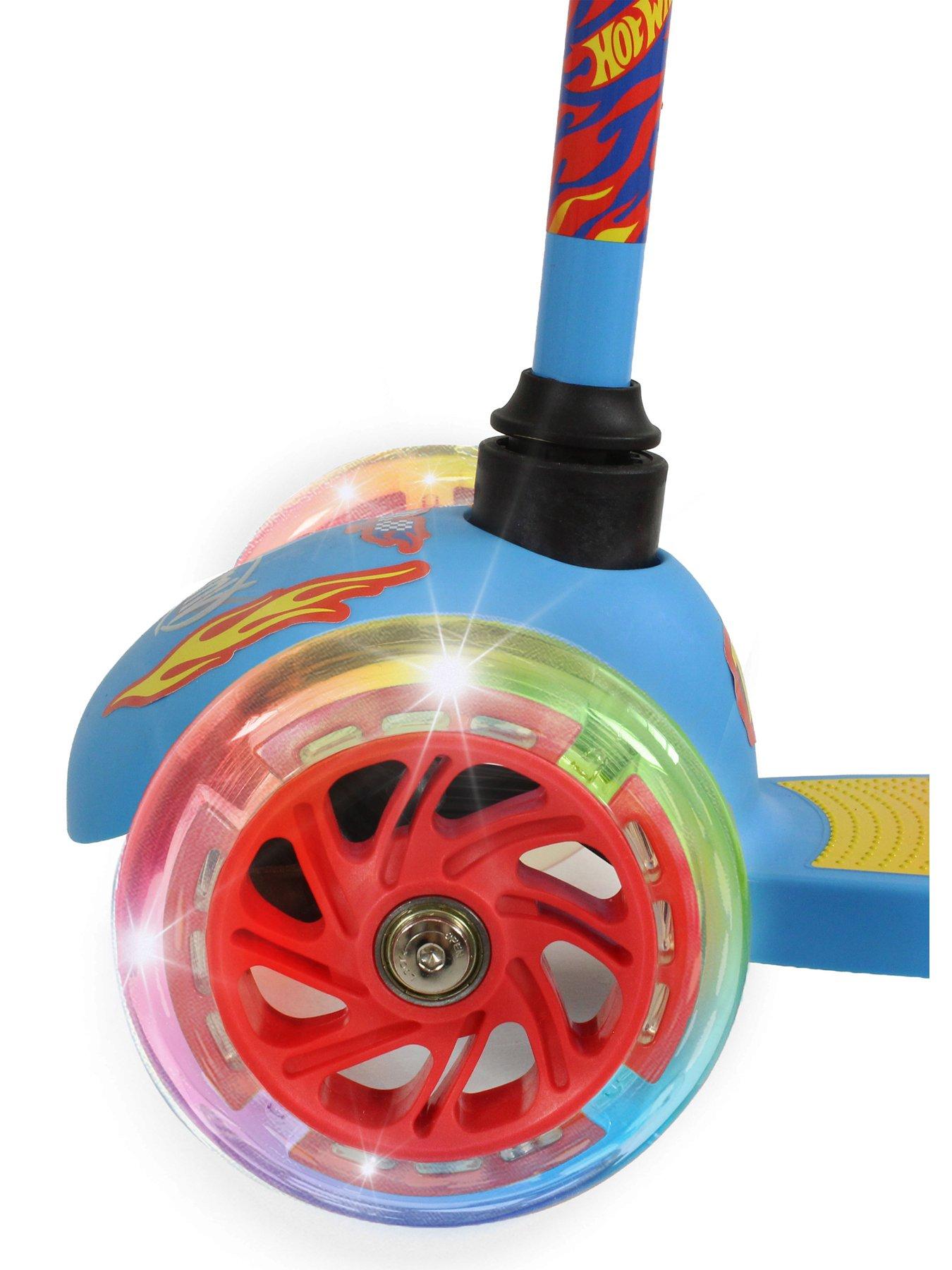 Image 2 of 7 of Hot Wheels Tilt n Turn