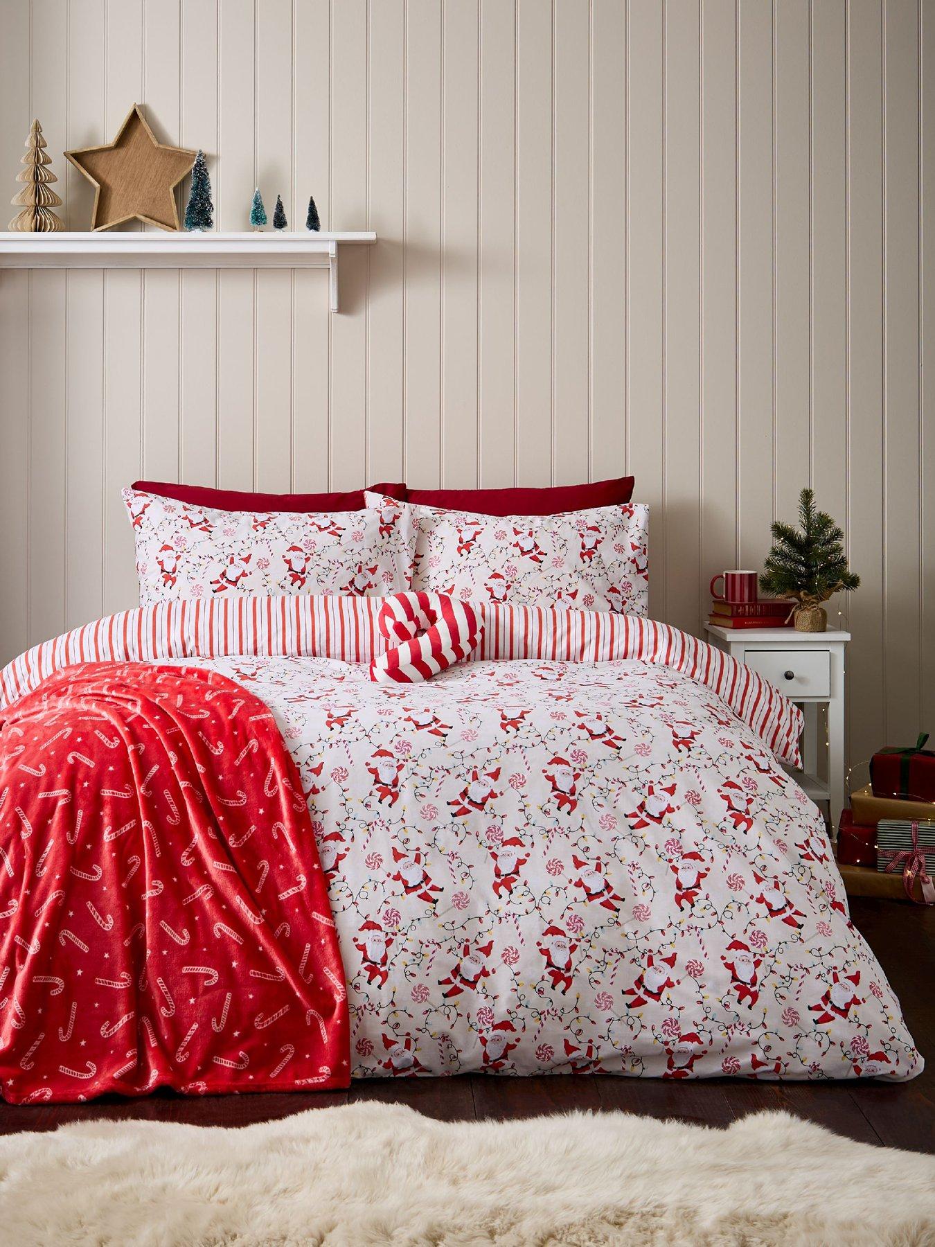 Catherine Lansfield Christmas Santas Reversible Duvet Cover Set Red Double - Image 2