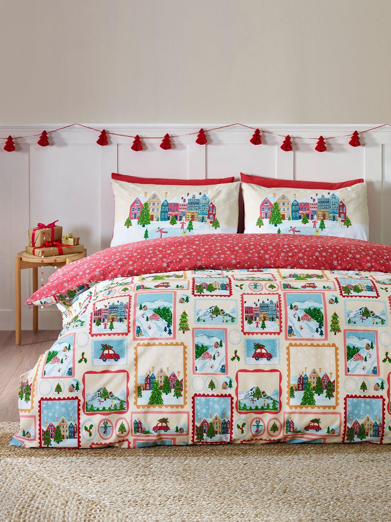 Catherine Lansfield Christmas Town Stamps Super King Duvet Set Natural