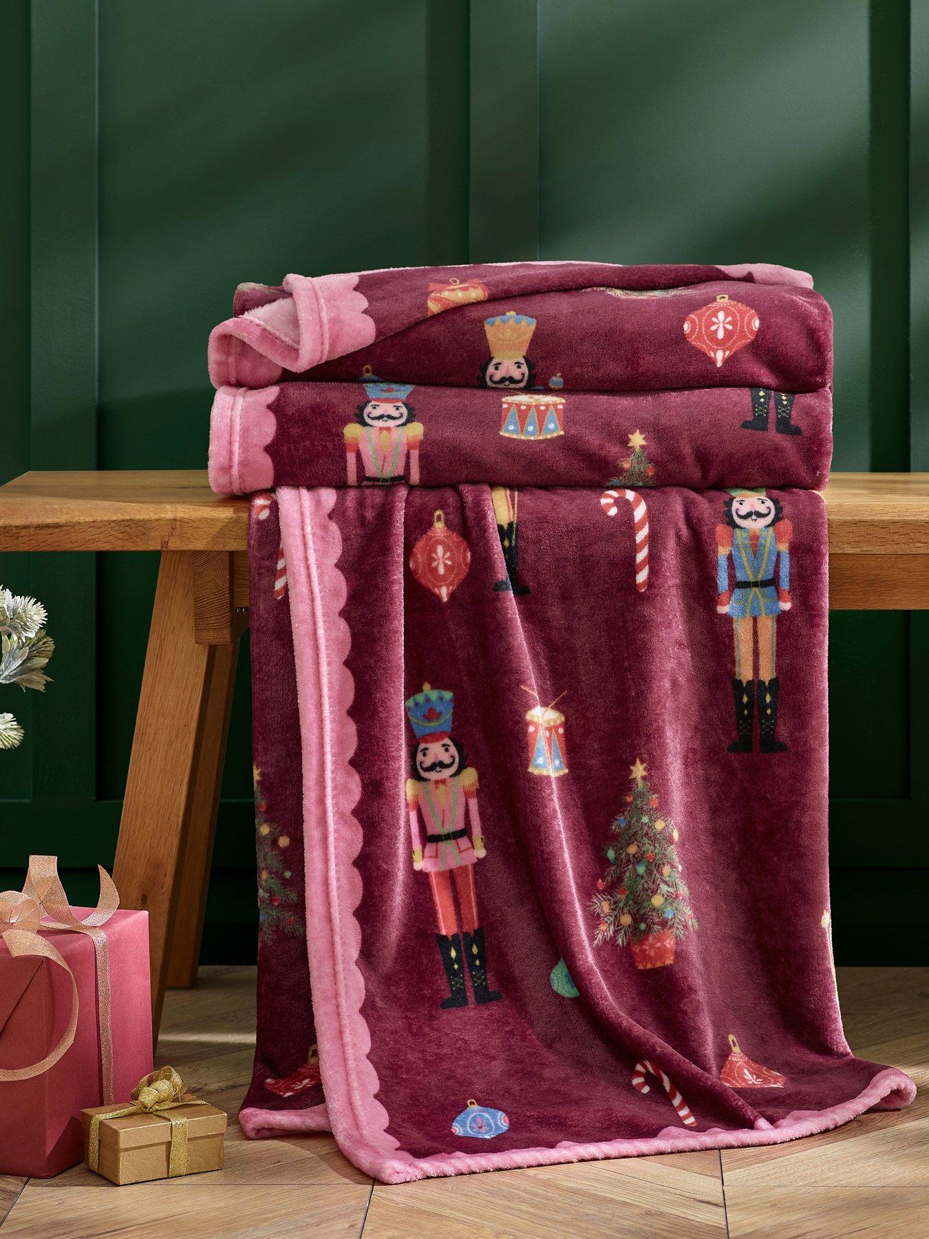 Catherine Lansfield Christmas Nutcracker Cosy 130x170cm Blanket Throw Plum | Fleece - Image 7