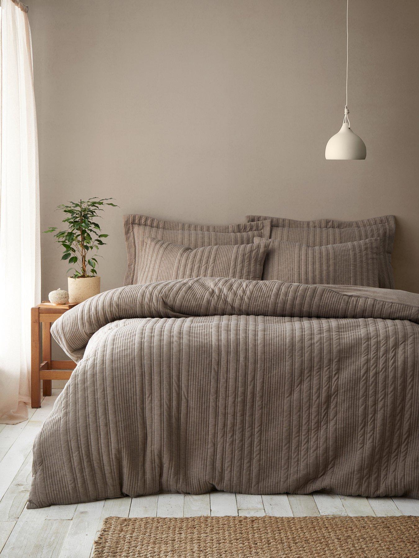 Image 3 of 6 of Pineapple Elephant Tamba Jersey Stripe Duvet Cover Set