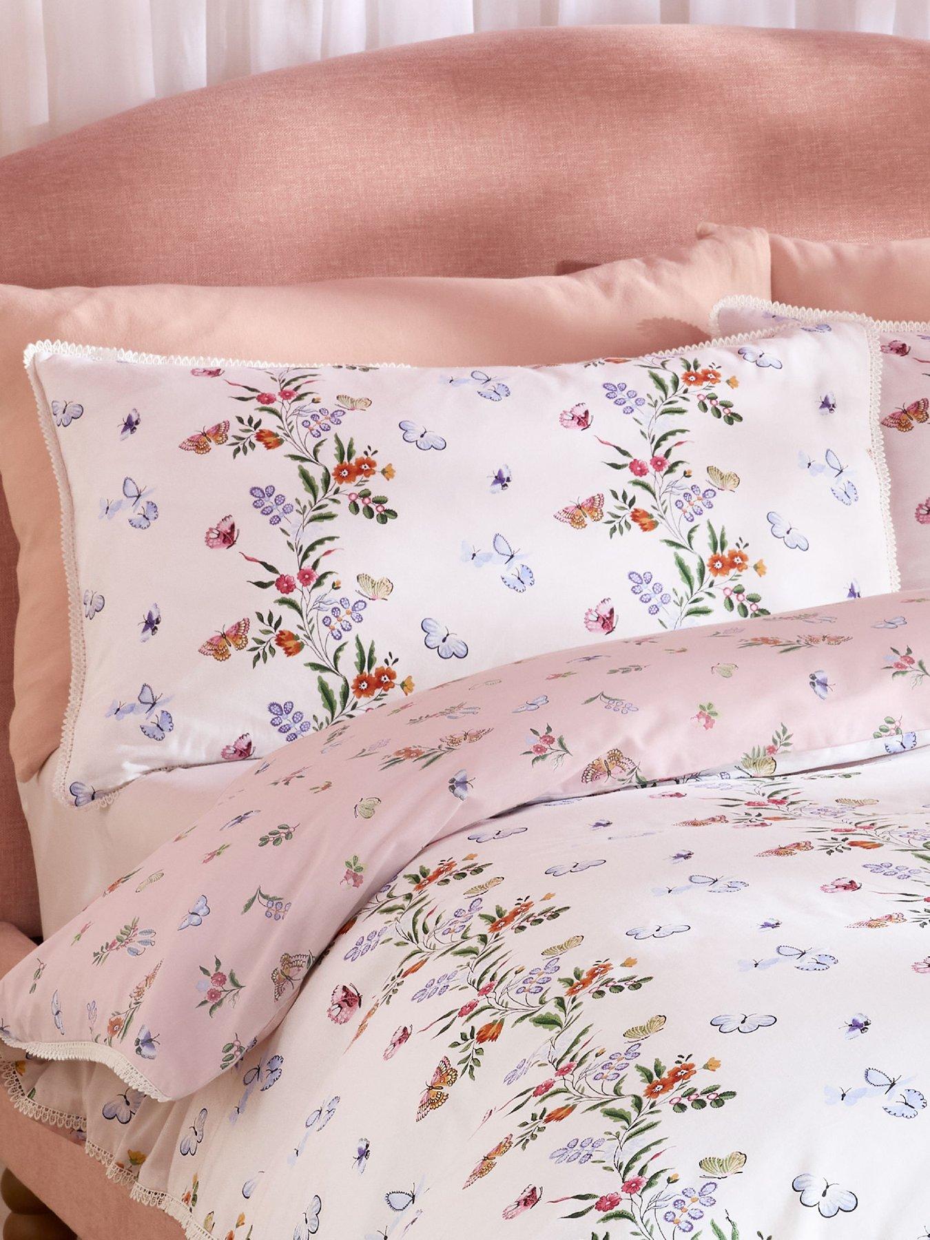 B&Q -  Flutter Floral Reversible Cotton King Duvet Cover Set With Pillowcases Pink - Image 6