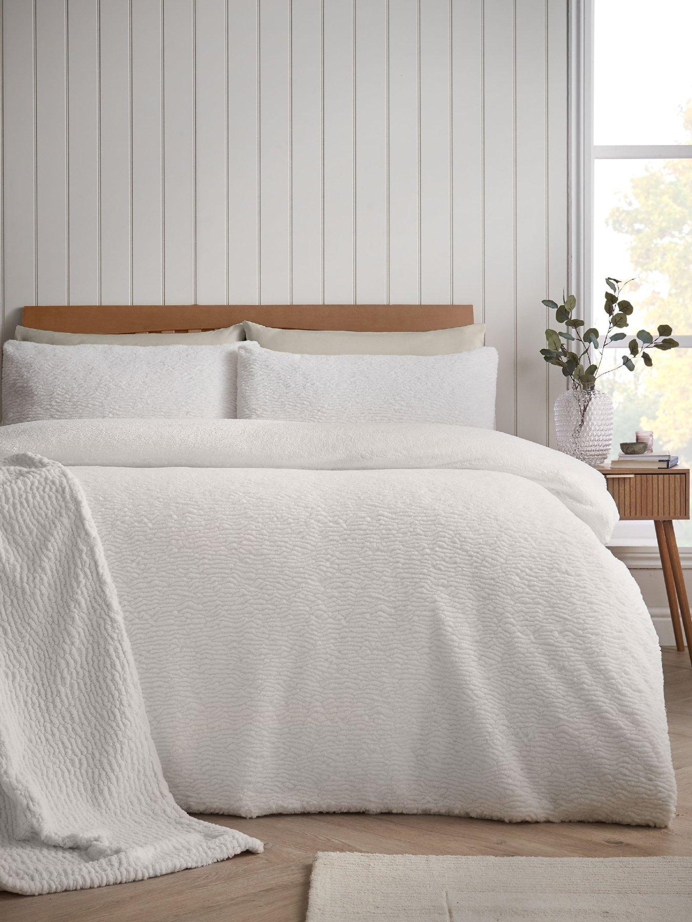 Image 1 of 3 of Catherine Lansfield Textured Wave Soft and Cosy Faux Fur Sherpa Duvet Cover Set